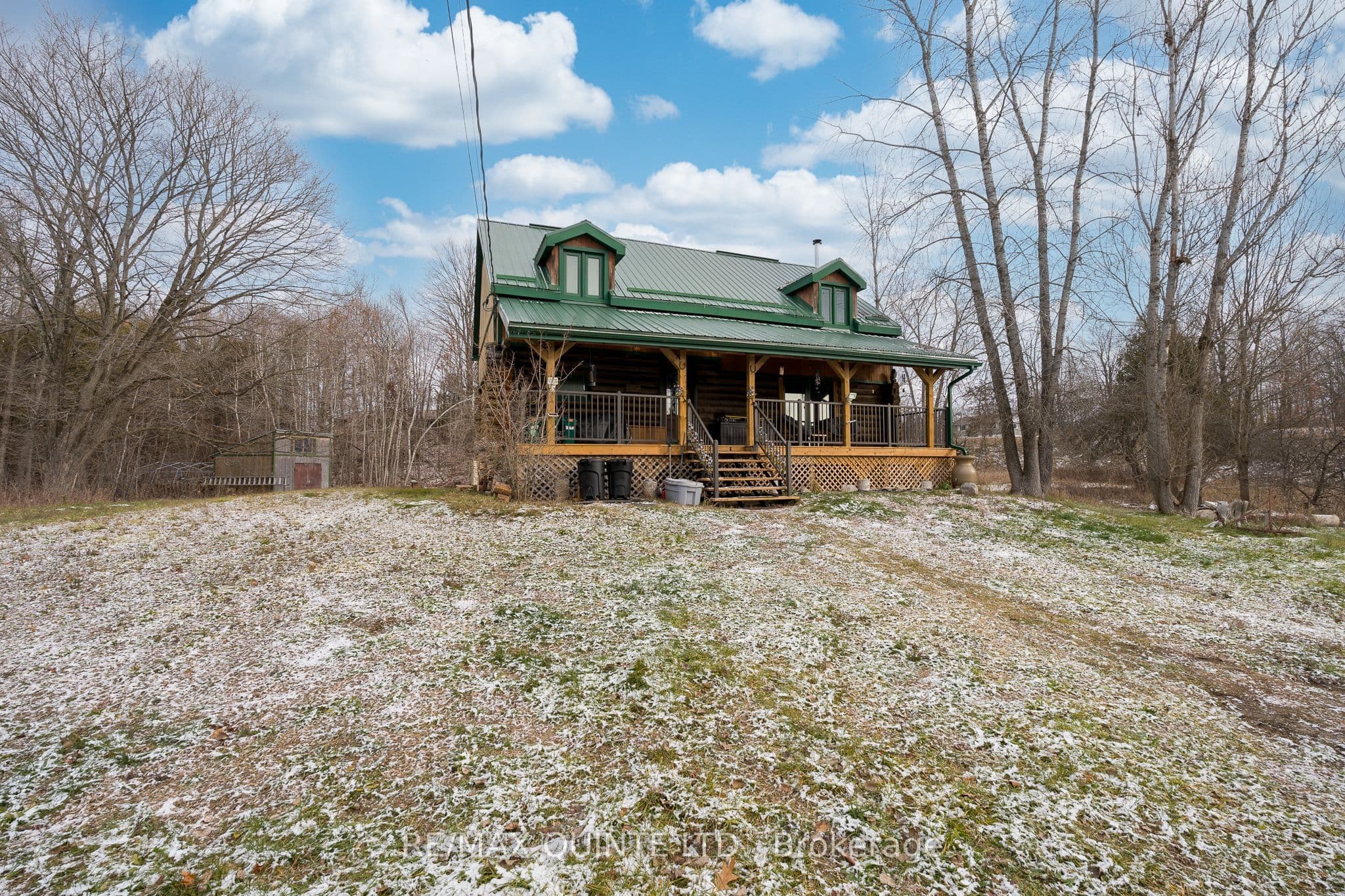 20 Thompson Road photo 1