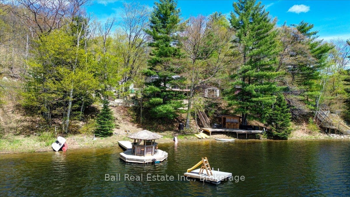 201 Siddon Lake Place photo 1