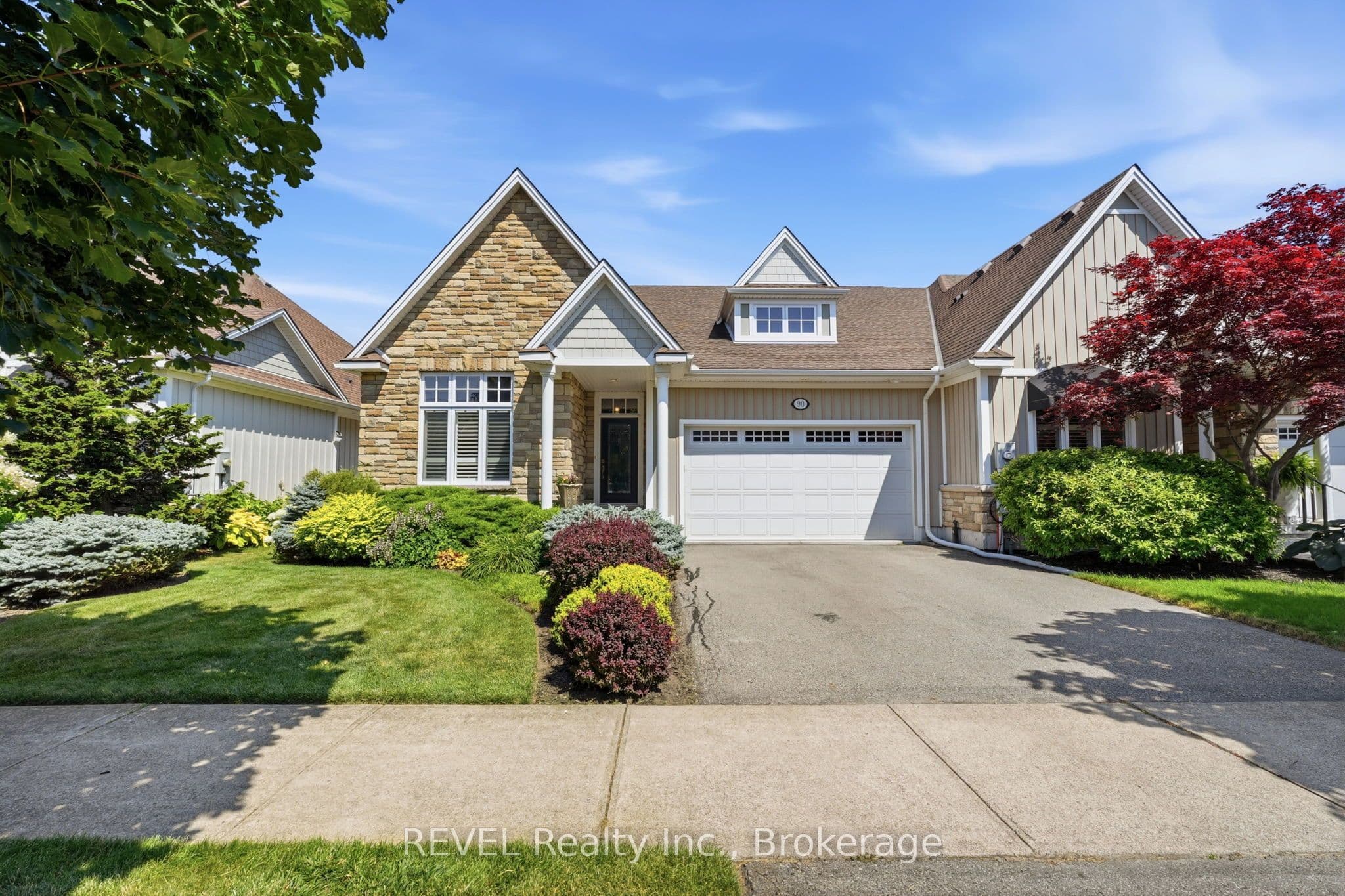 90 Sunrise Court photo 1