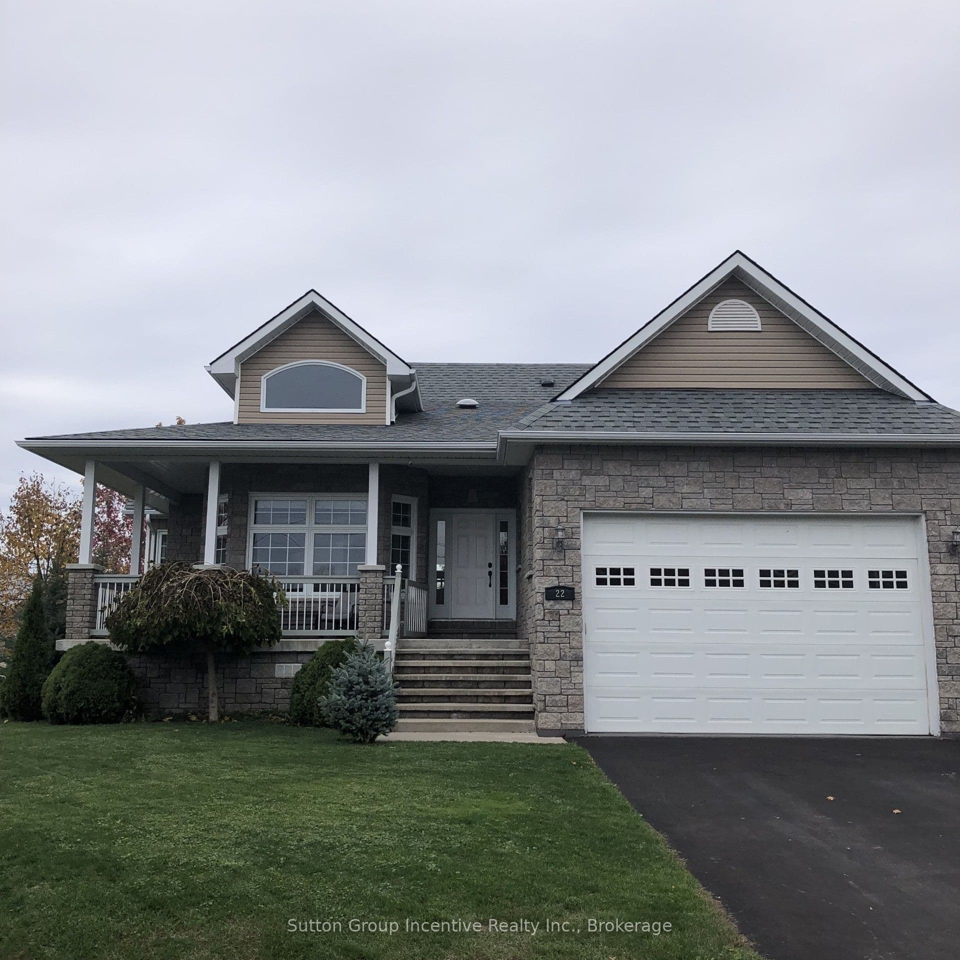 22 Bourgeois Beach Road photo 1