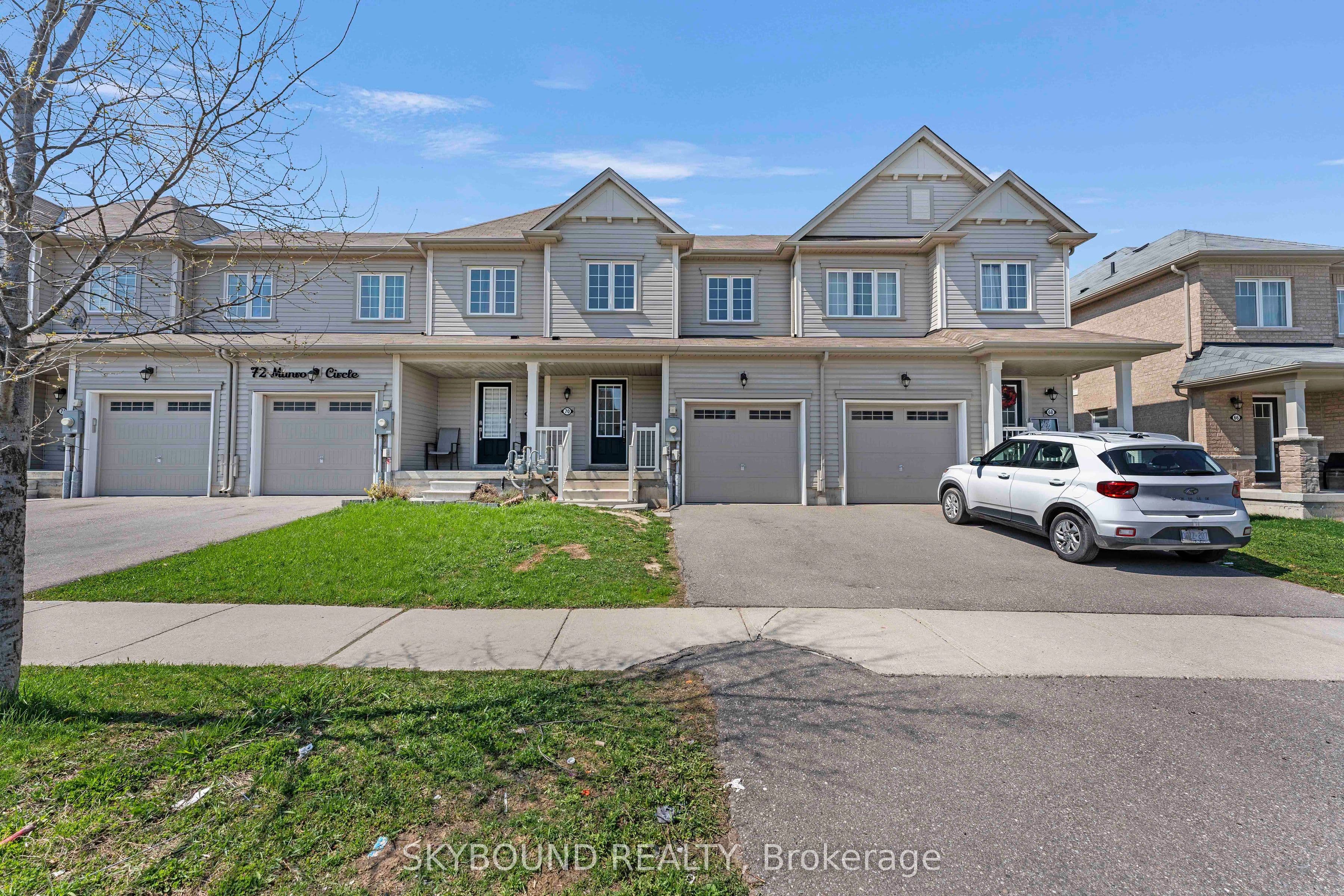 70 Munro Circle photo 1