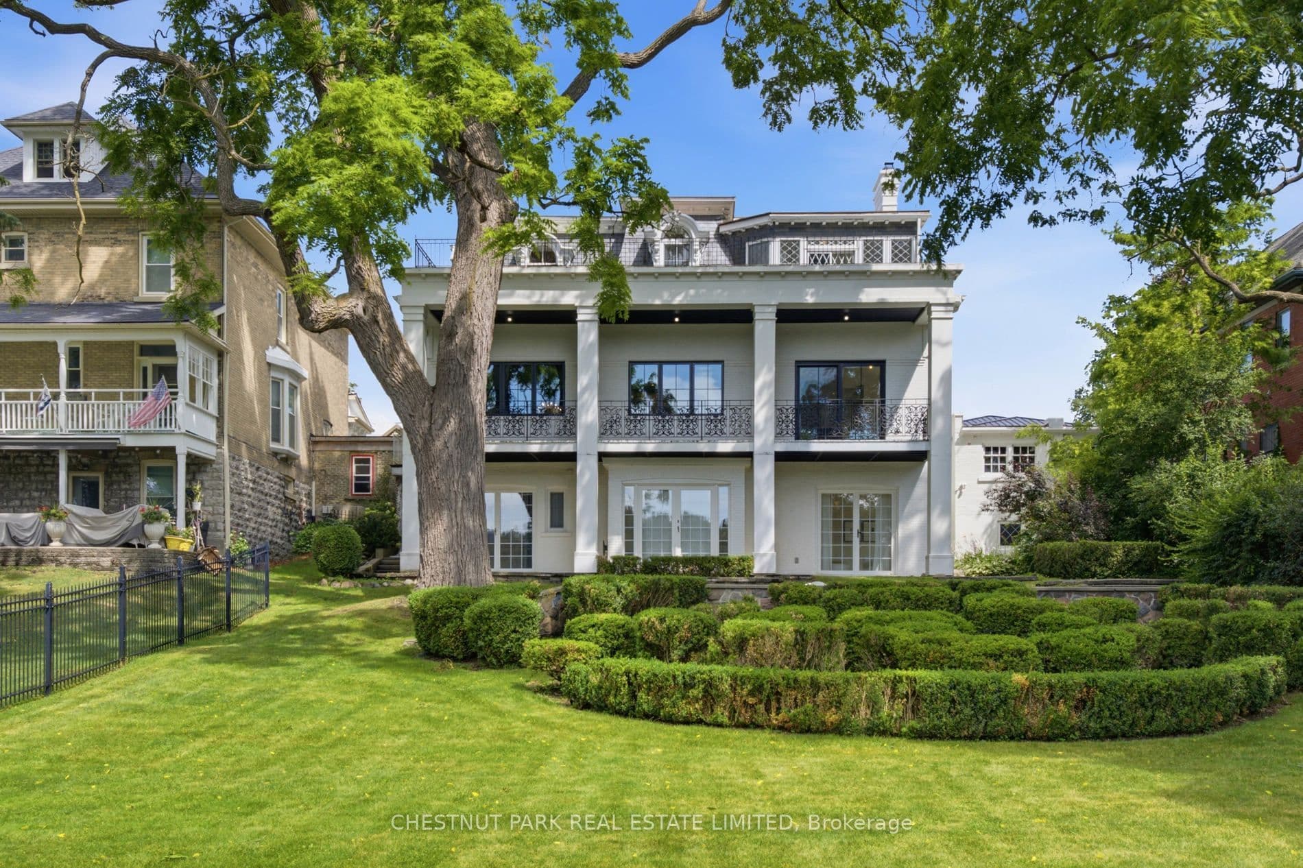 113 William Street photo 1