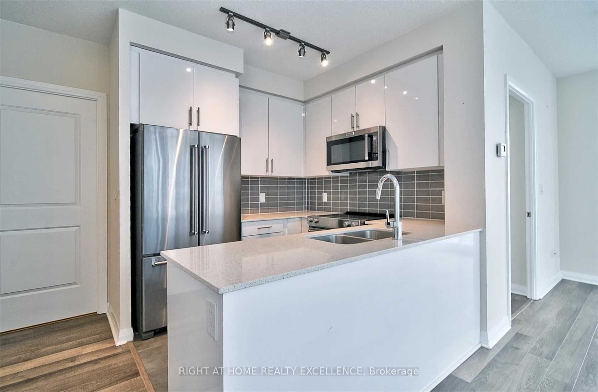 Unit 2117 5033 Four Springs Avenue photo 1