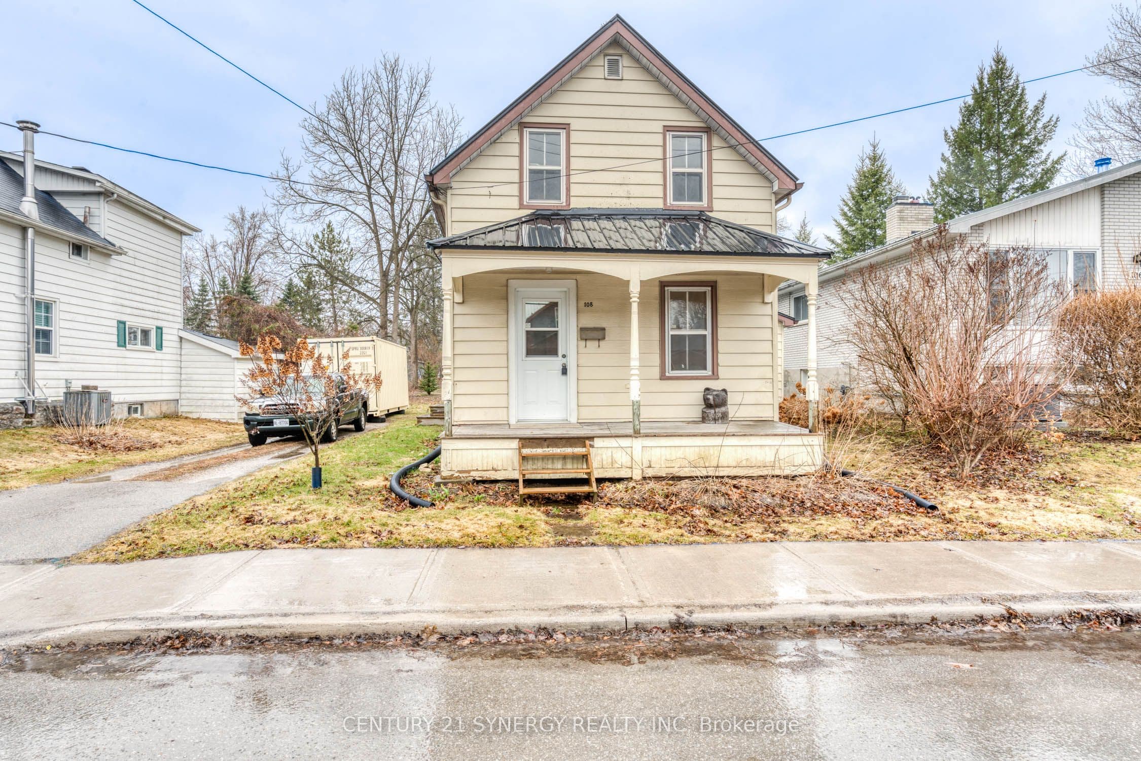 108 Beckwith Street photo 1