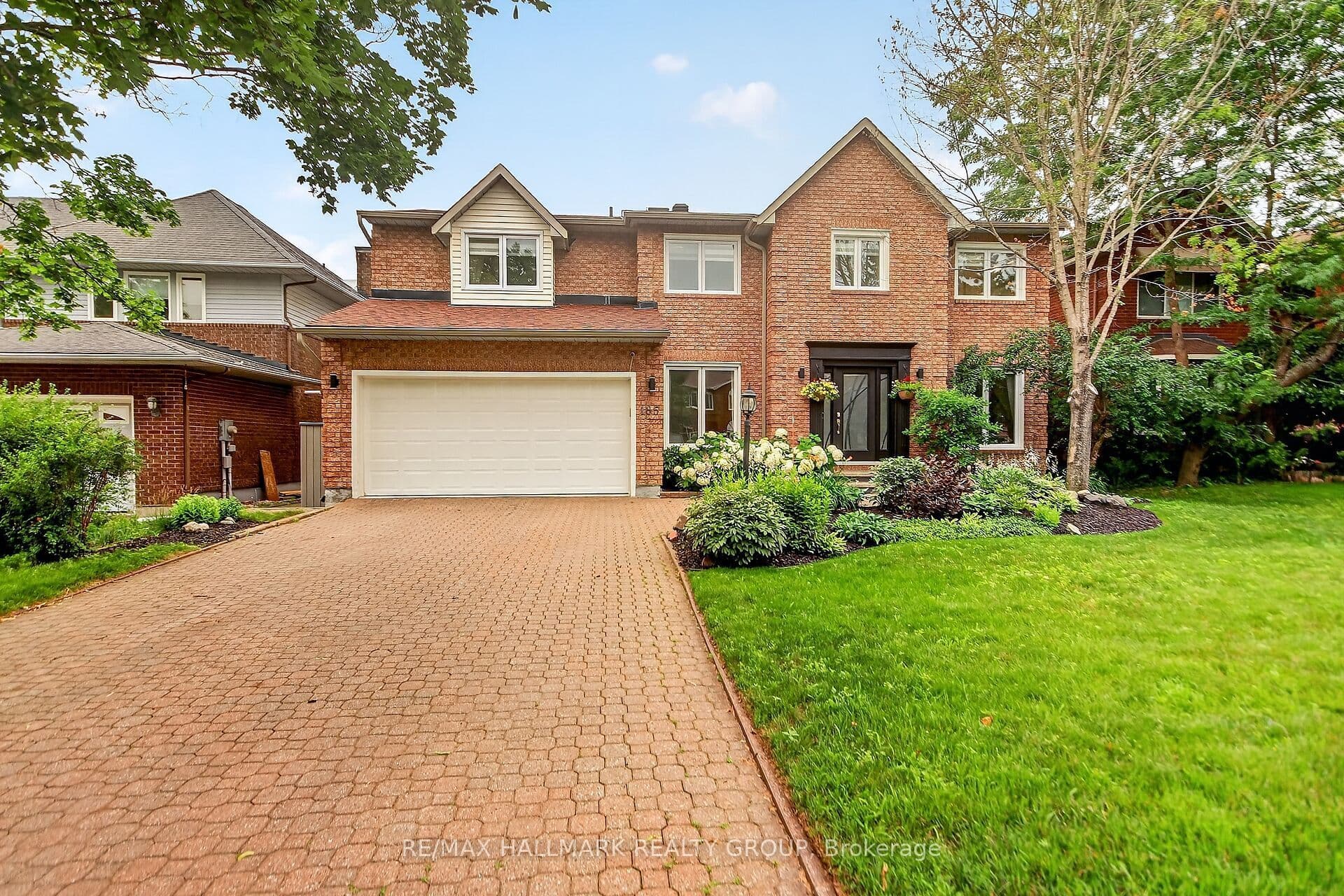 185 Knudson Drive photo 1