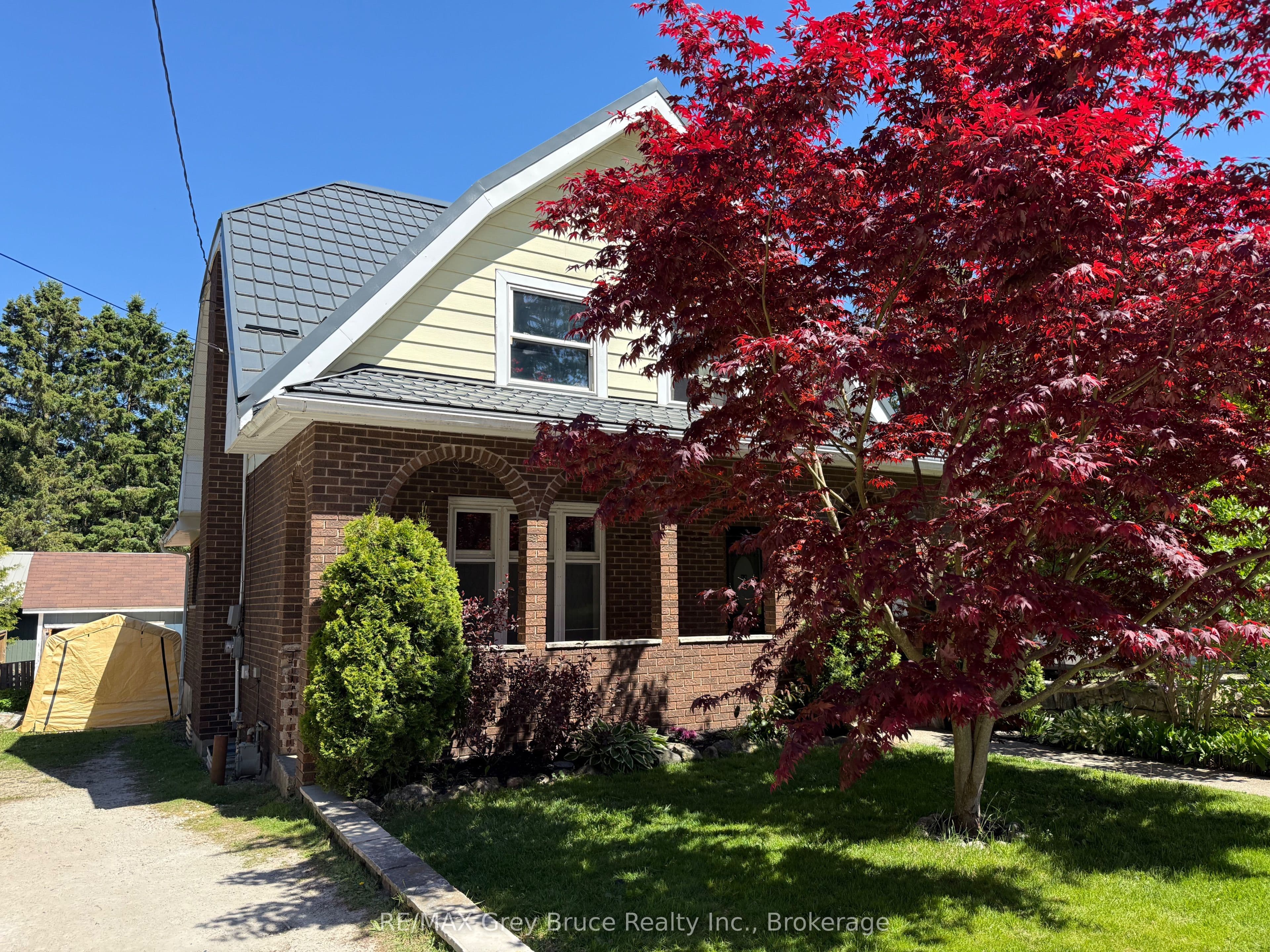 1427 5th "A" Avenue photo 1