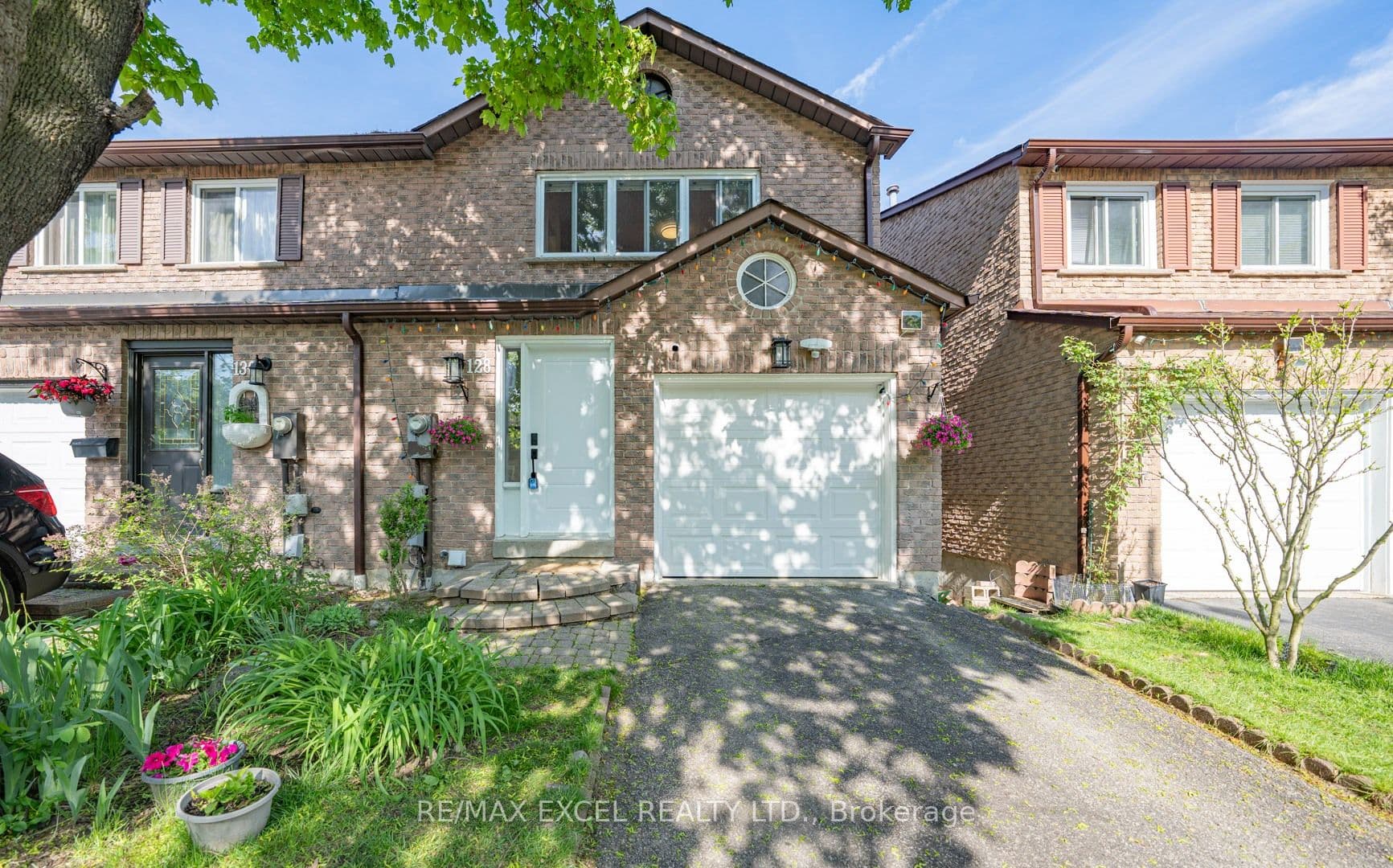 128 Cottonwood Court photo 1