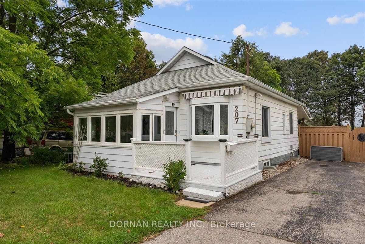 207 Verdun Road photo 1