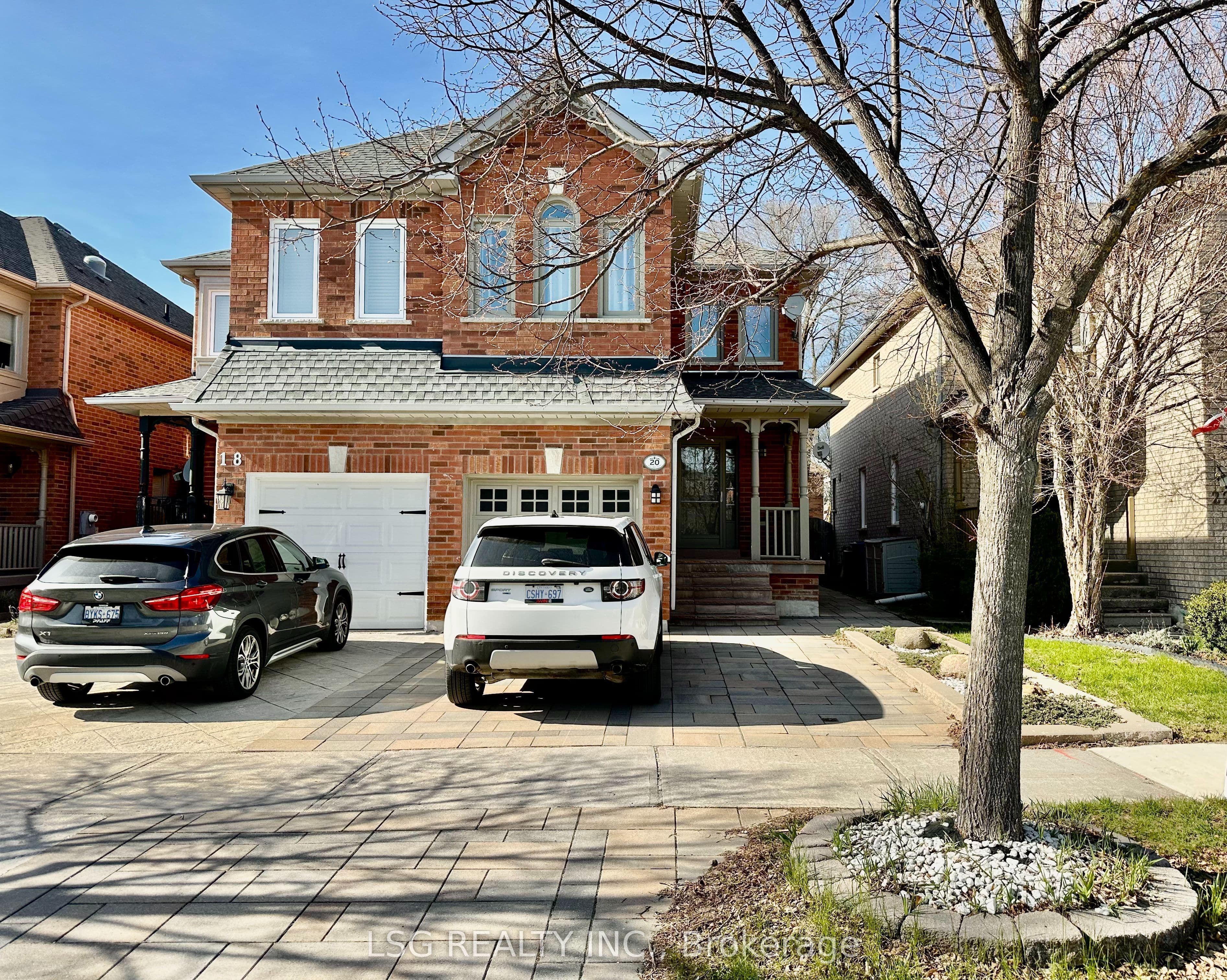 20 Hollidge Boulevard photo 1