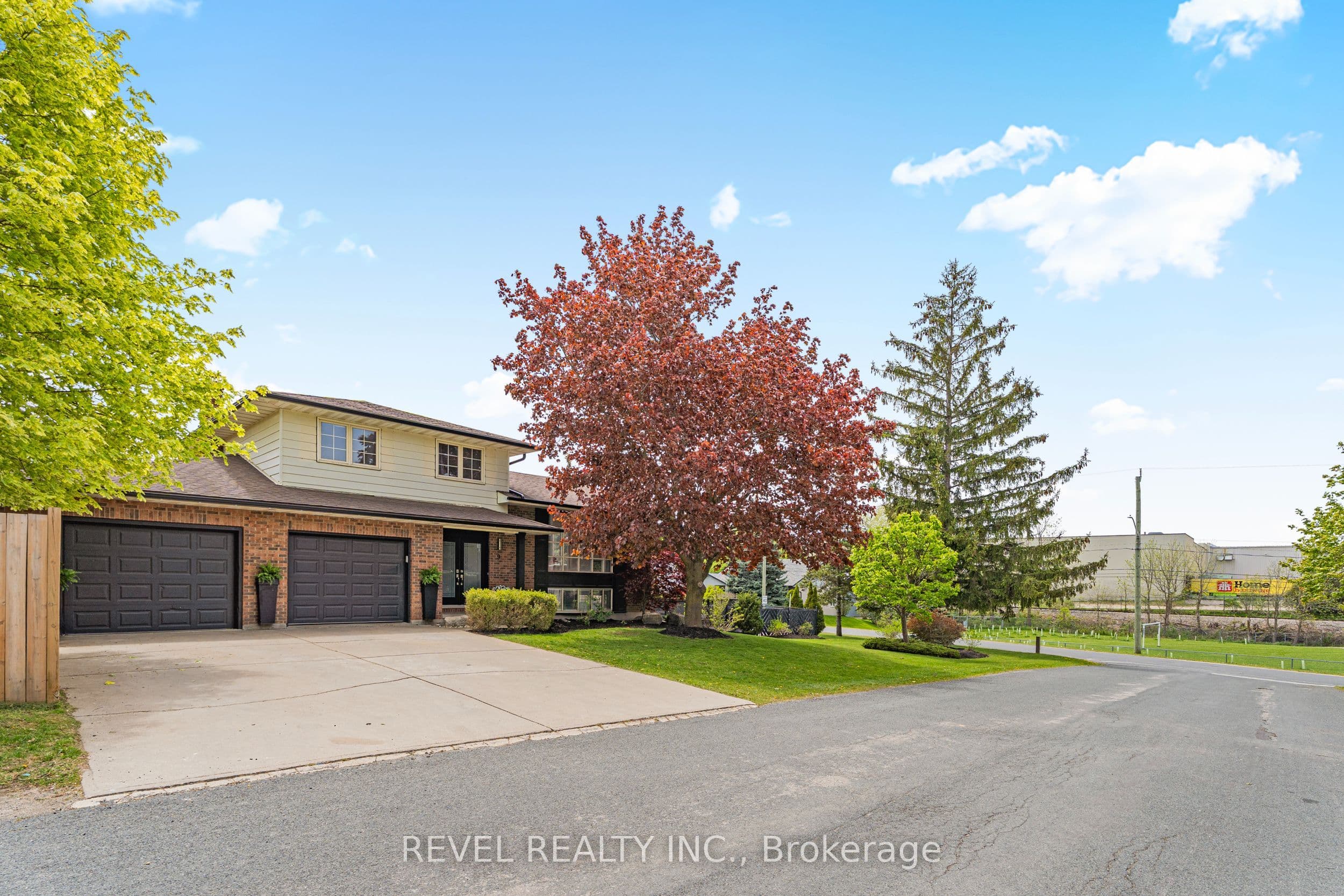9 High Crest Lane photo 1