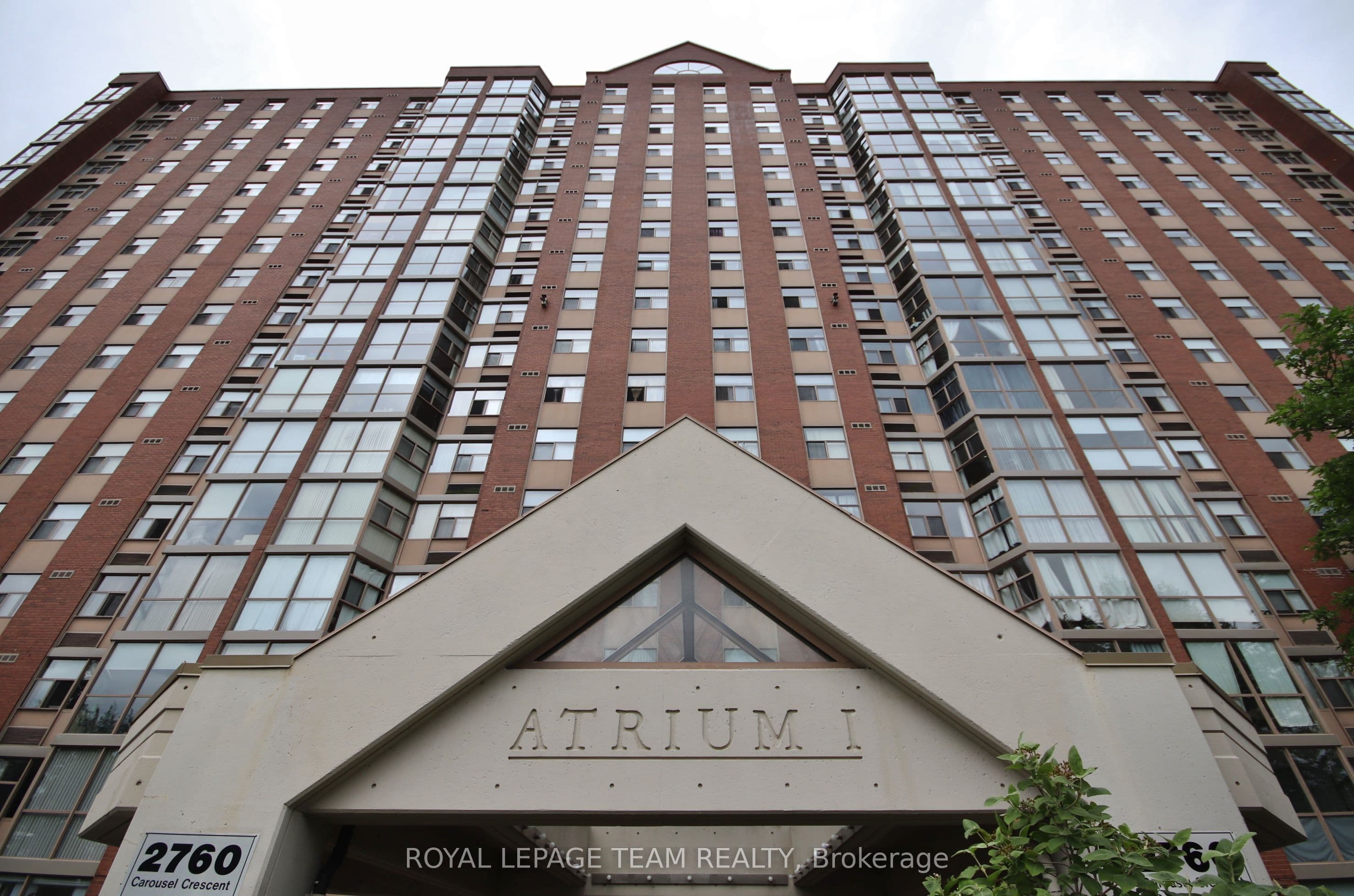 Unit 501 2760 Carousel Crescent photo 1