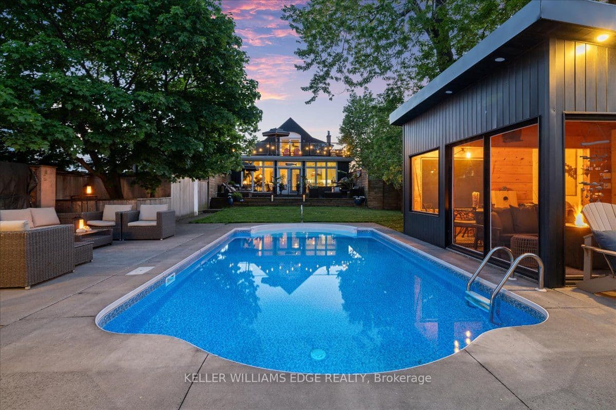 573 Beach Boulevard photo 1