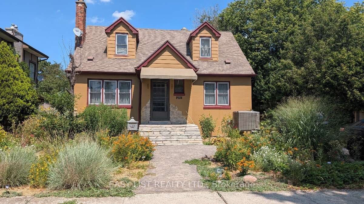 271 Joseph Street photo 1