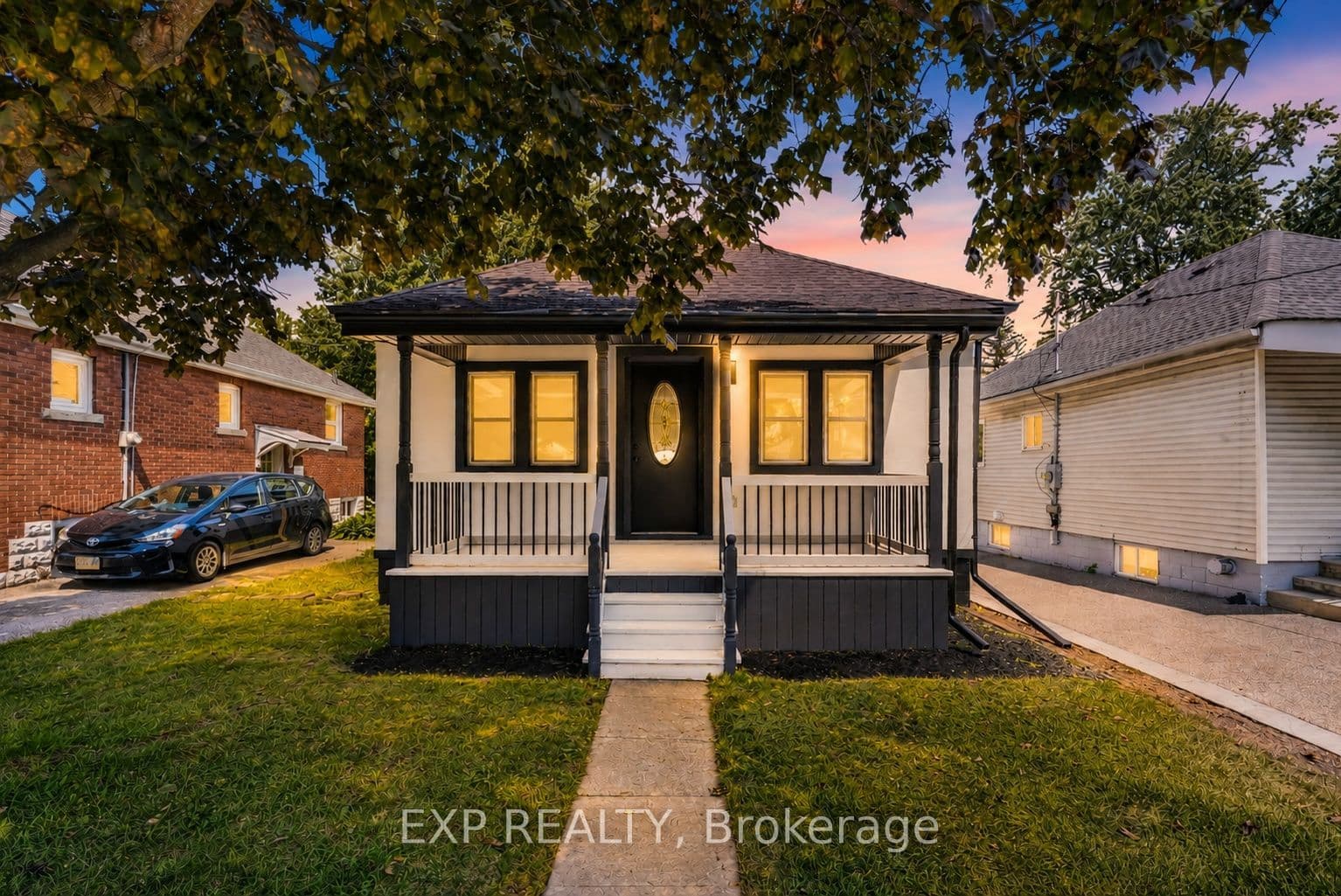 43 Brucedale Avenue photo 1