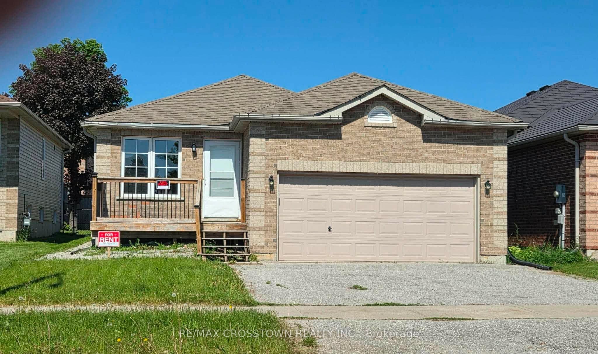 22 Larkin Drive photo 1