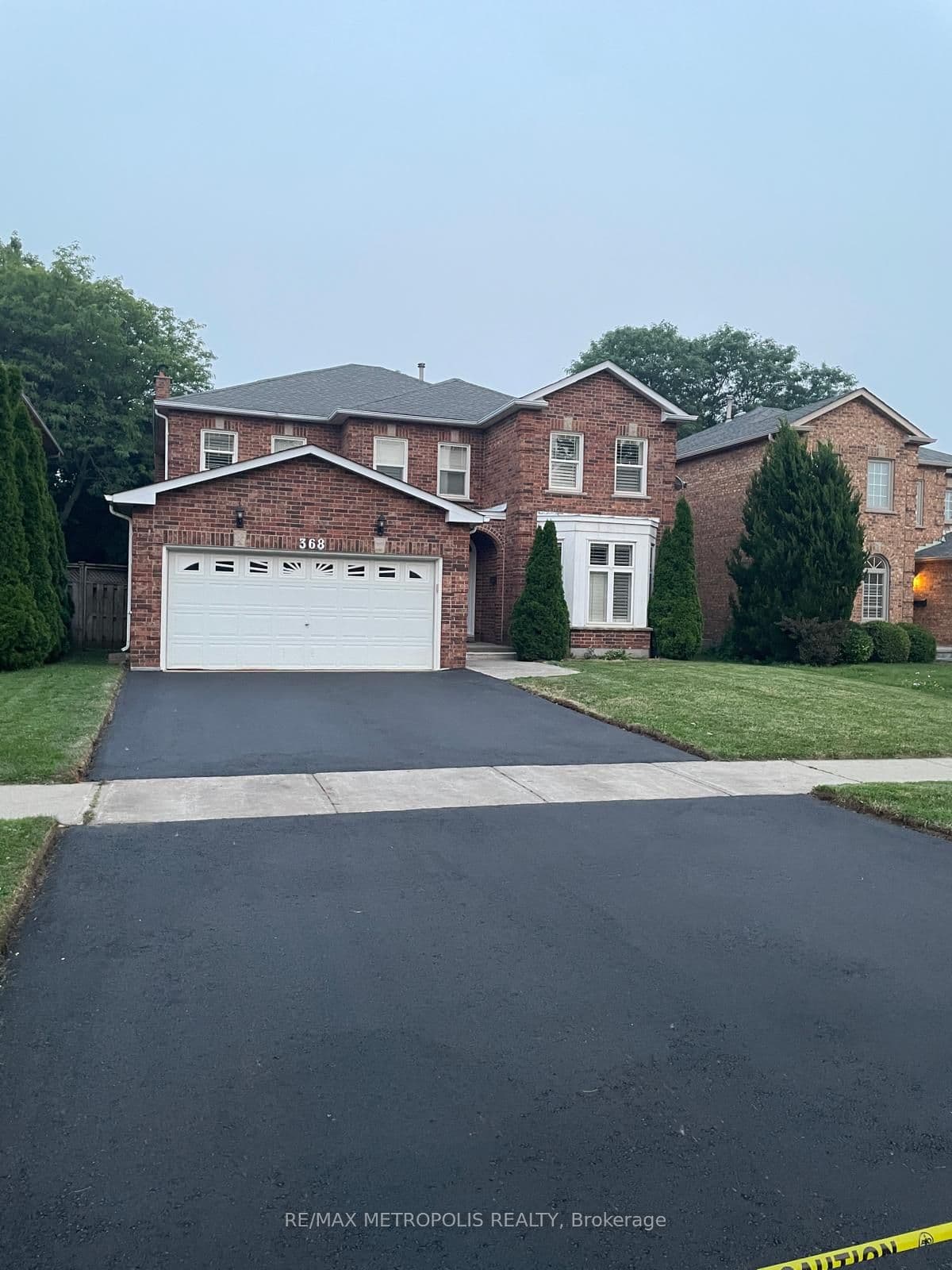 368 River Oaks Boulevard photo 1