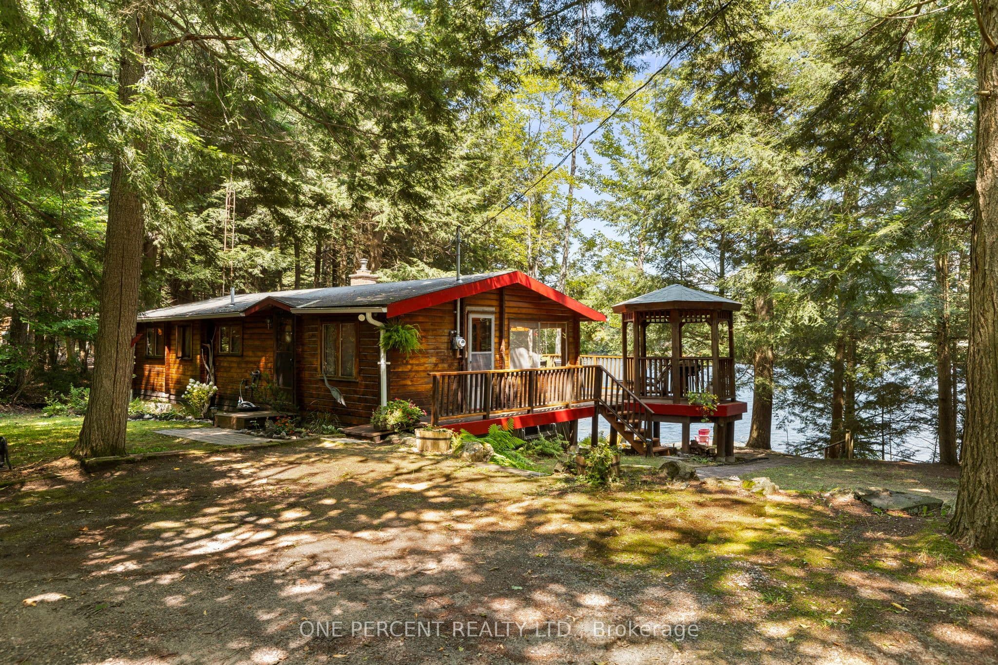1143 Butterfly Road photo 1