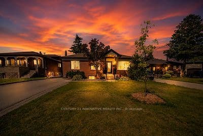 60 Dorking Crescent photo 1