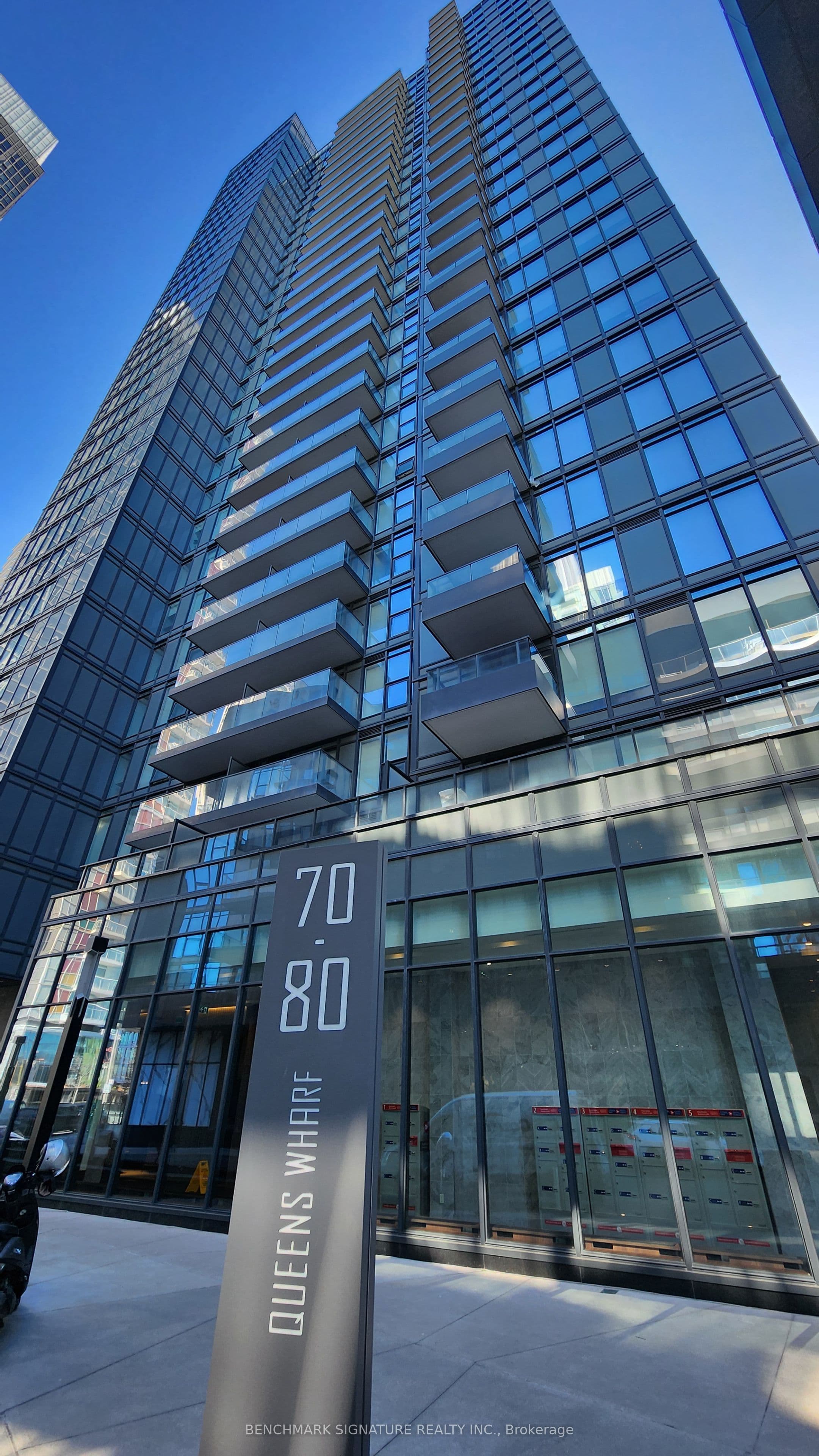 Unit 1801 80 Queens Wharf Road photo 1