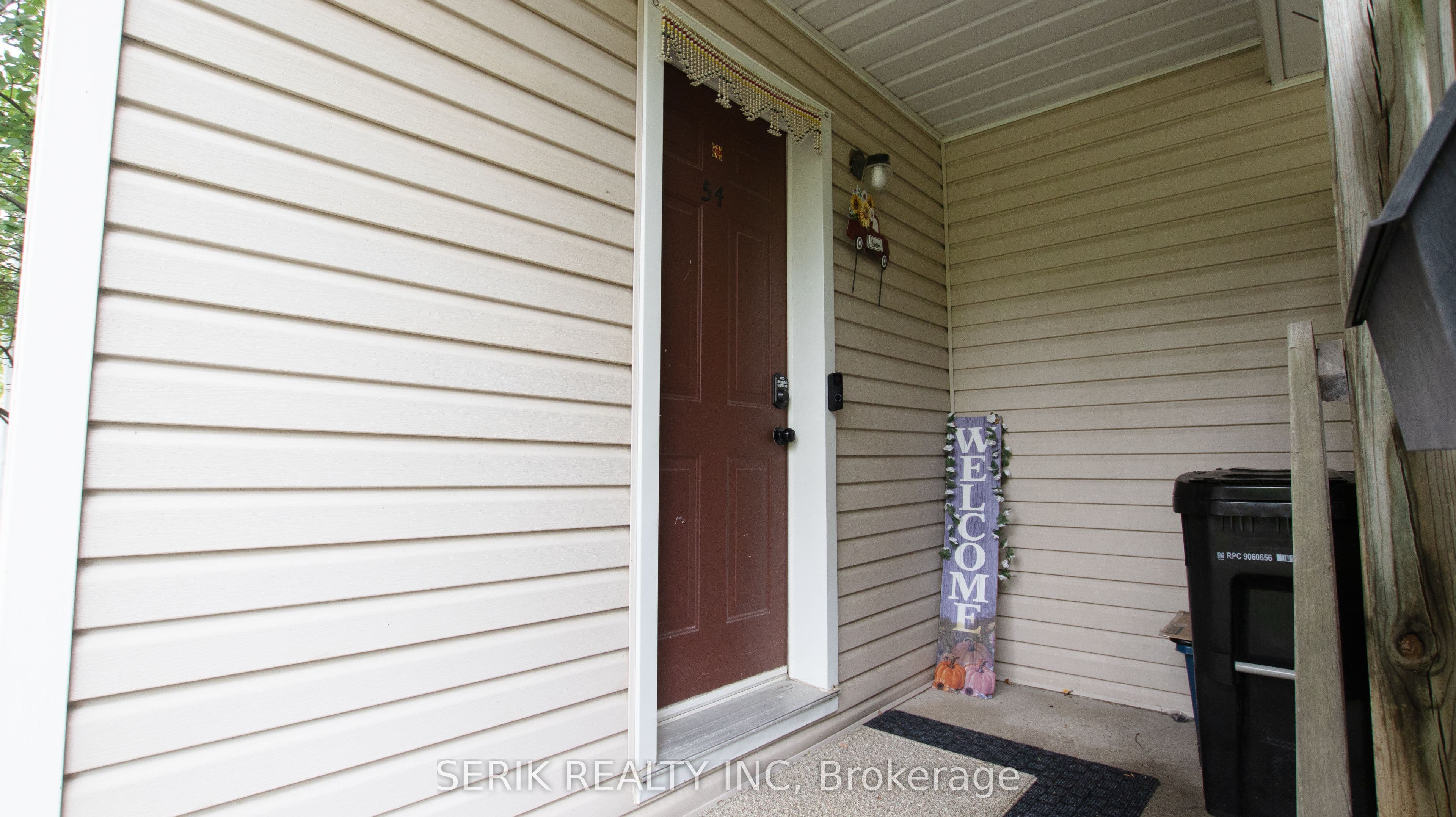 Unit #54 461 Beechwood Place photo 1