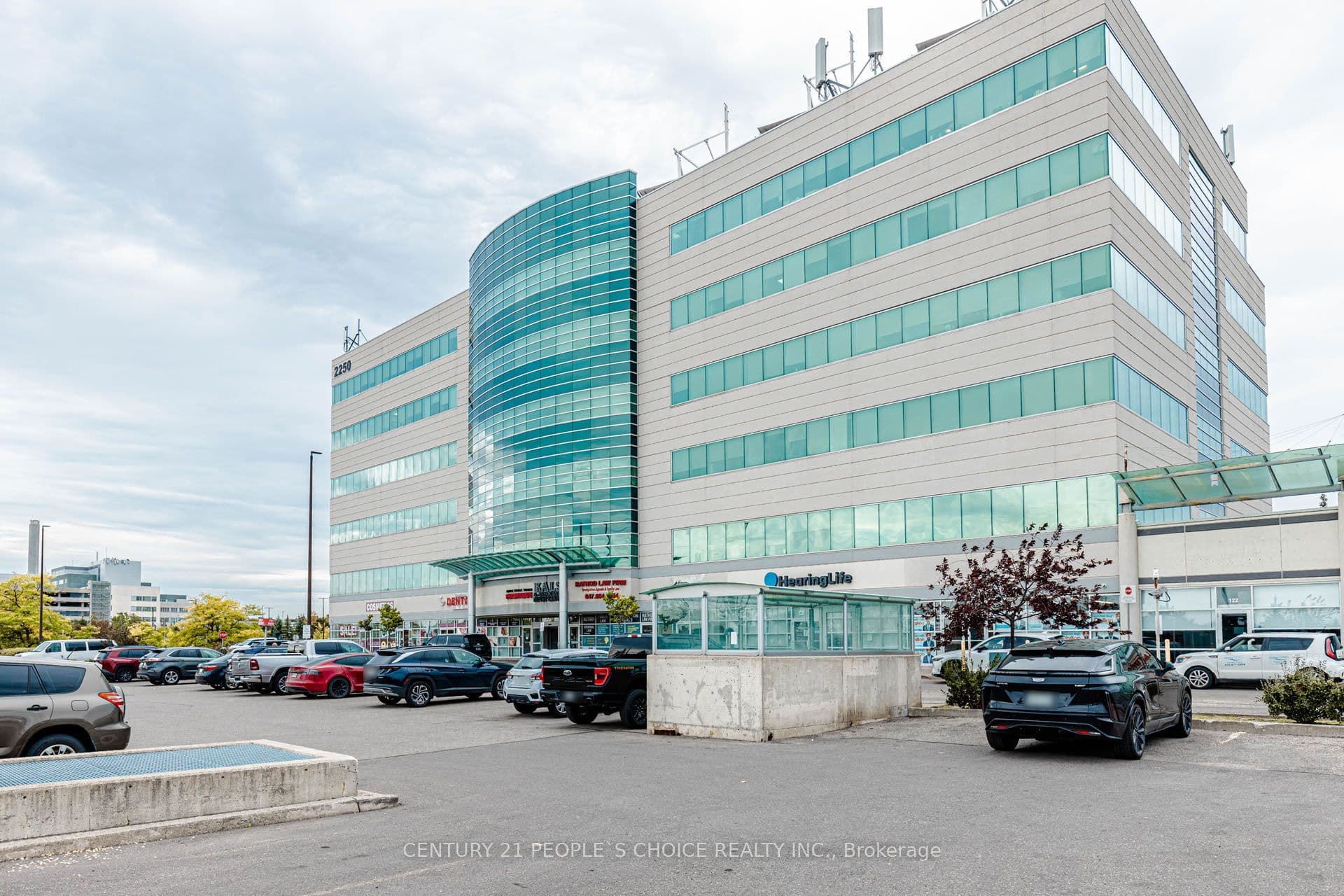 Unit 415 2250 Bovaird Drive photo 1