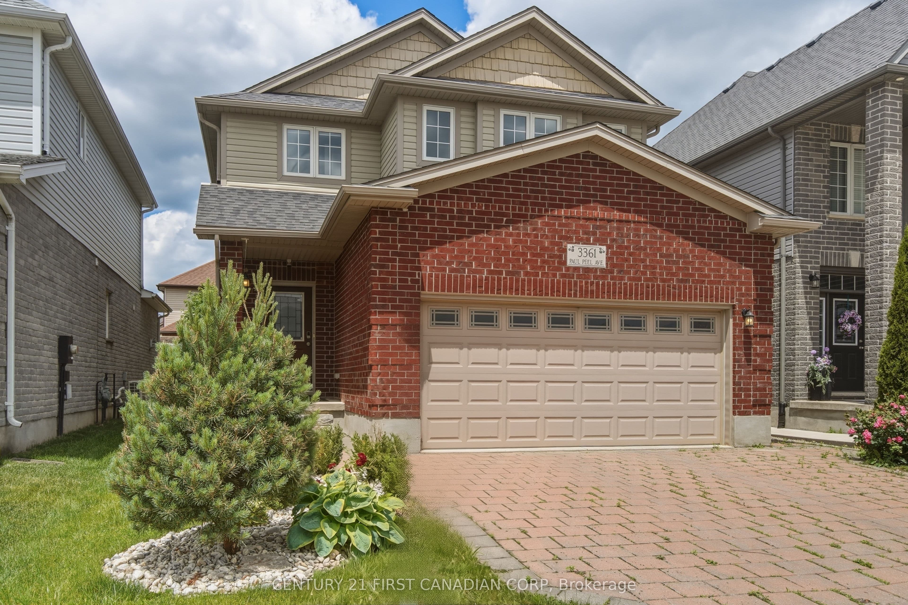 3361 Paulpeel Avenue photo 1