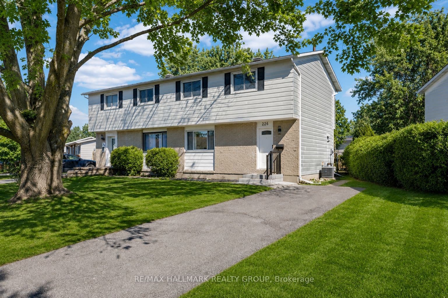 226 Old Colony Road photo 1