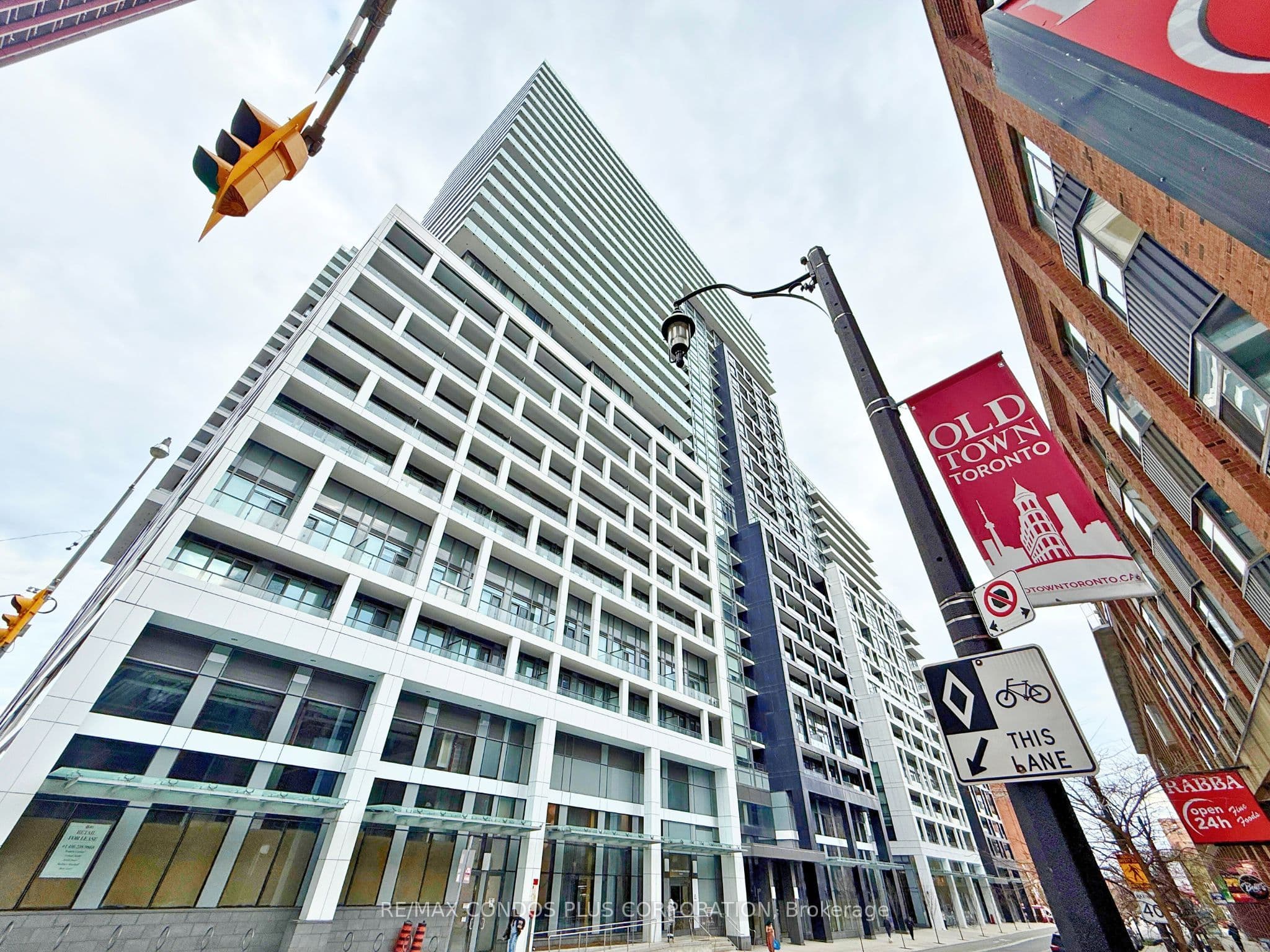 Unit 946 121 Lower Sherbourne Street photo 1