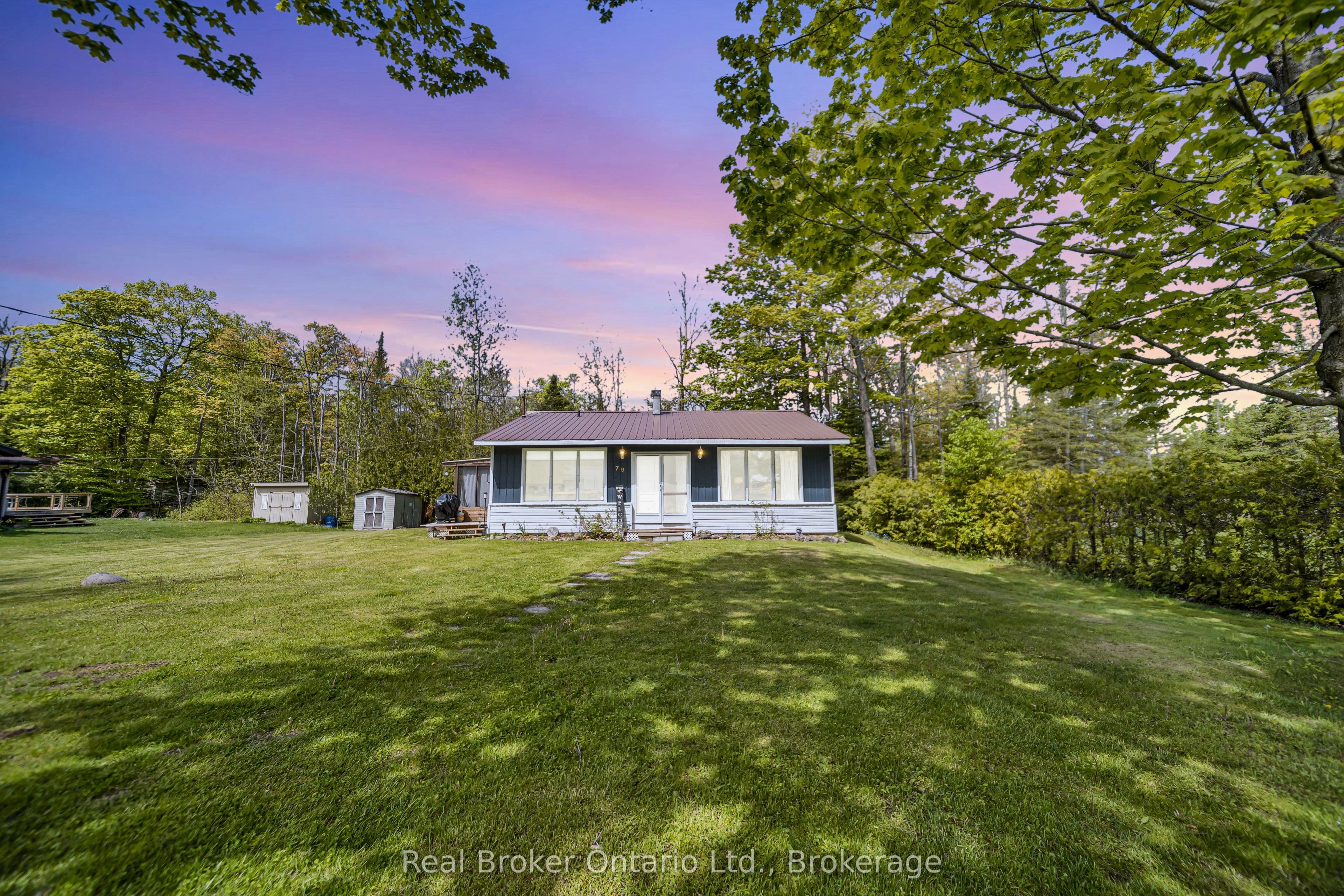 79 Mapleport Crescent photo 1