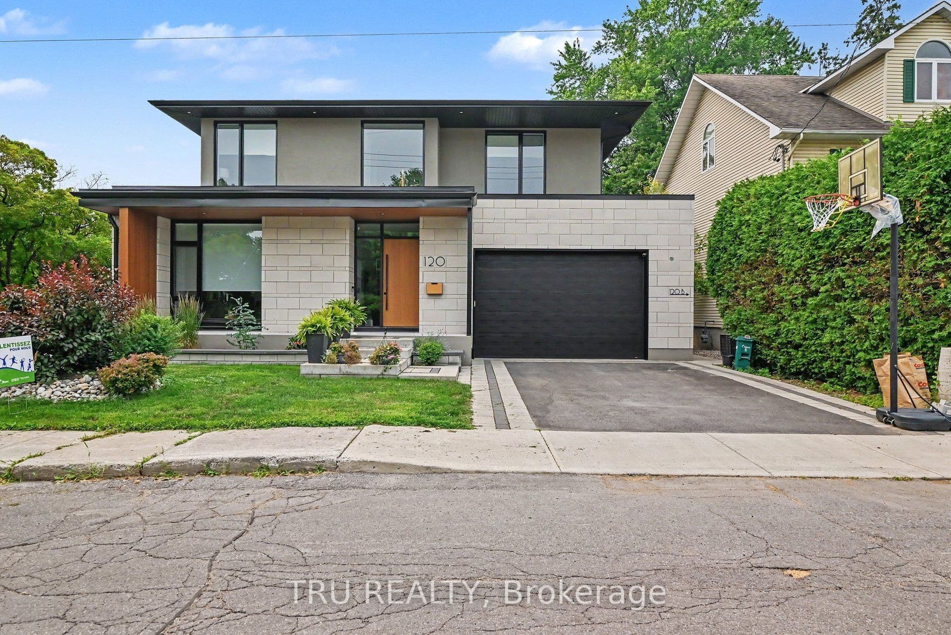 Unit B 120 Glynn Avenue photo 1