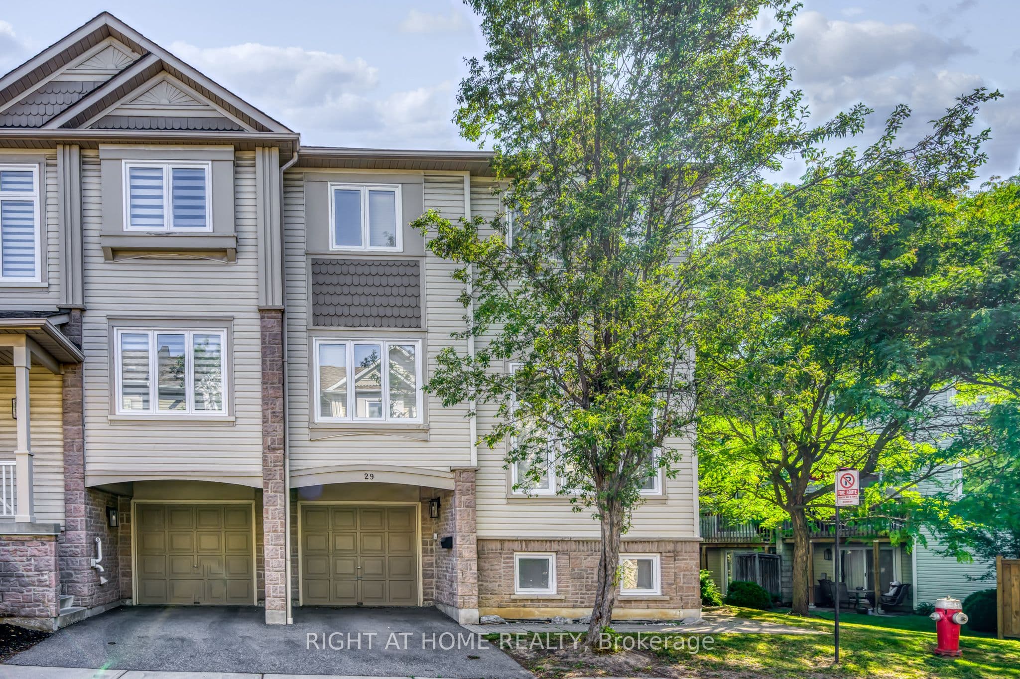 Unit 29 7101 Branigan Gate photo 1