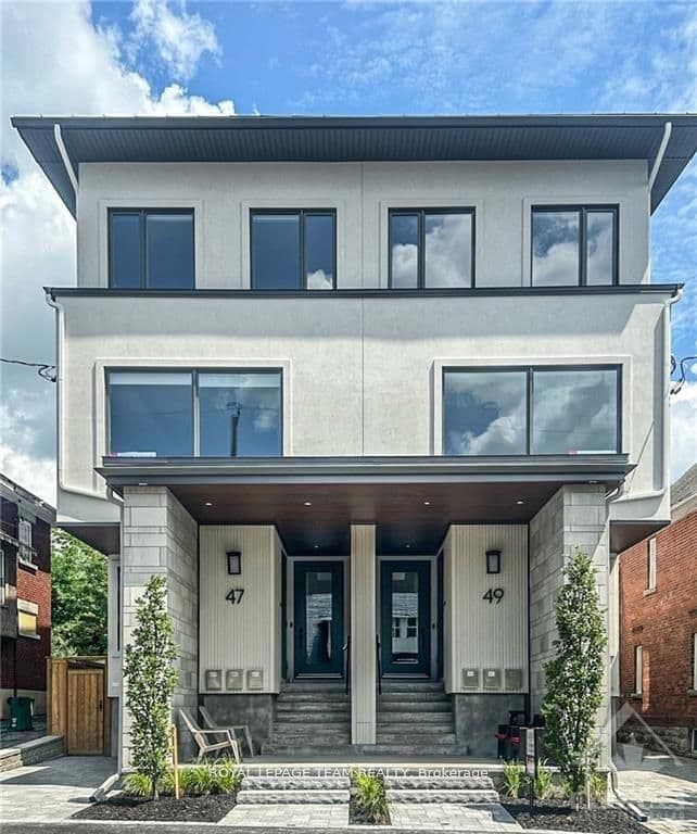 Unit 3 49 GROSVENOR Avenue photo 1