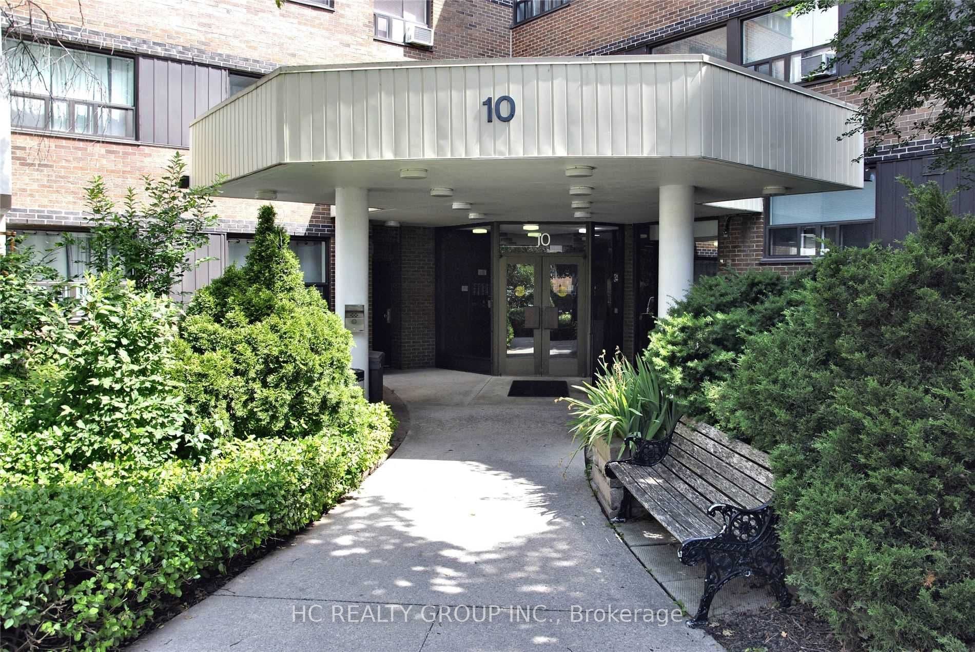 Unit 419 10 Sunrise Avenue photo 1
