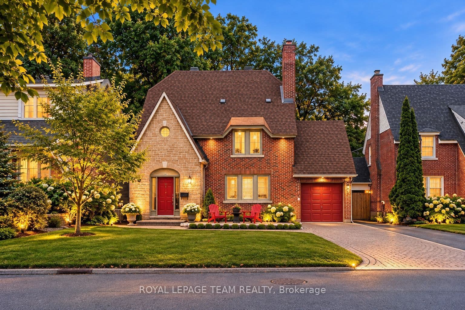 170 Acacia Avenue photo 1