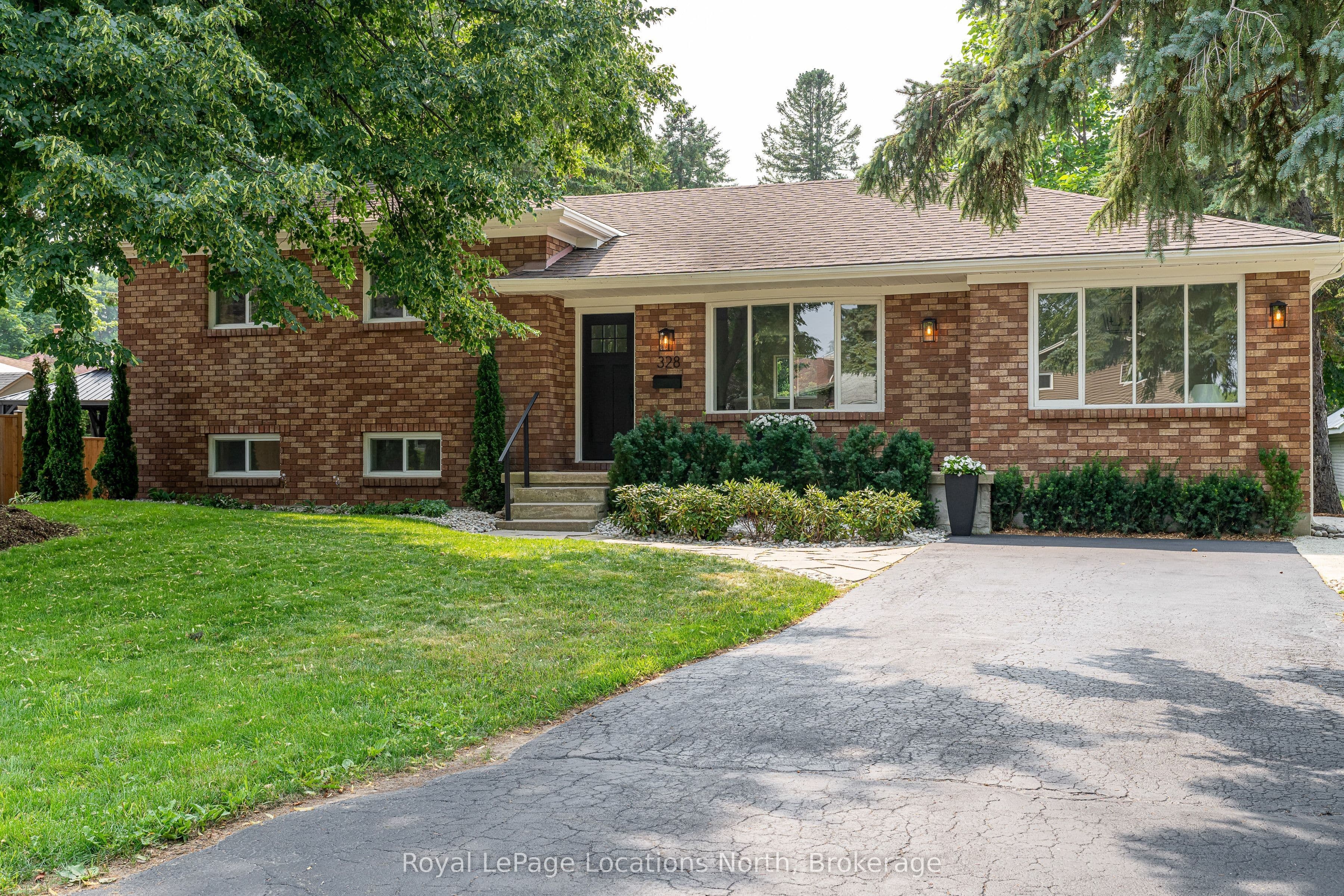 328 Hickory Street photo 1