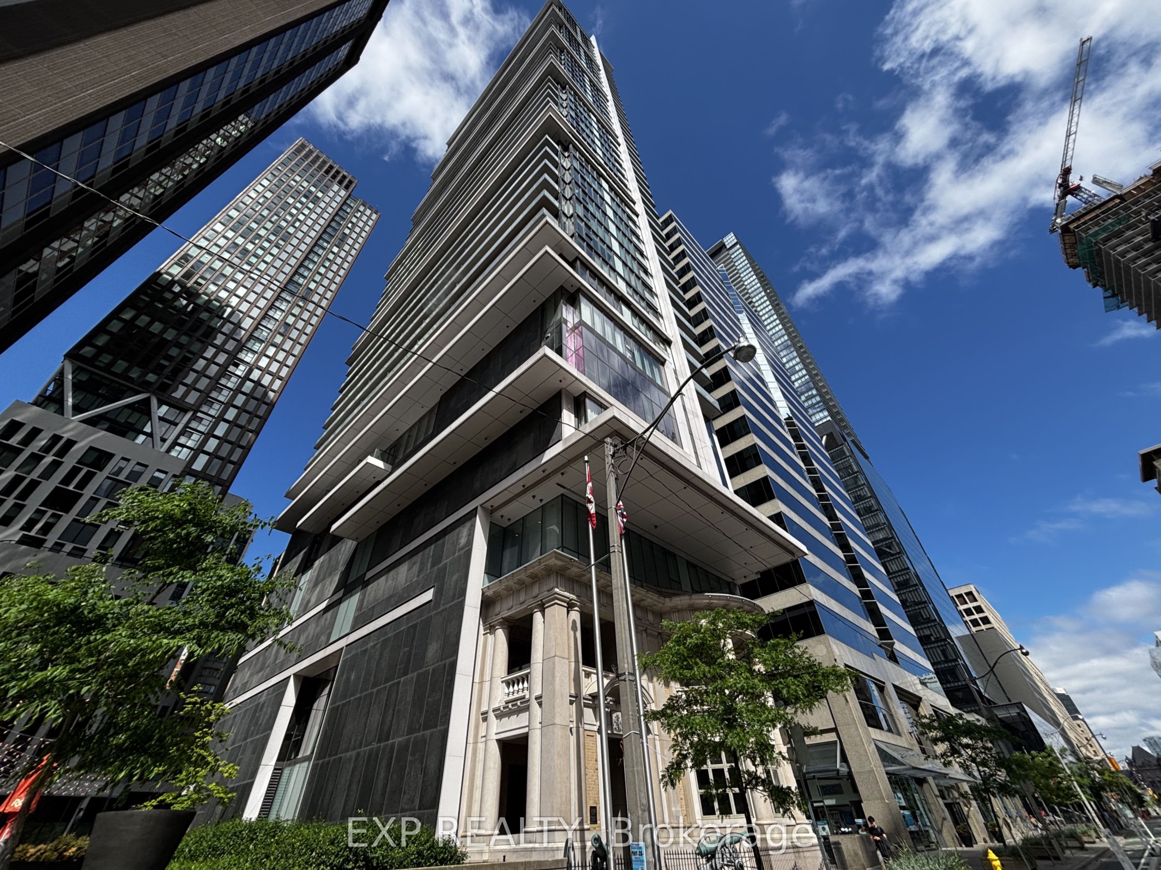Unit 3710 426 University Avenue photo 1