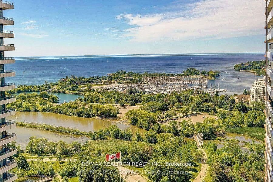 Unit 2501 33 Shore Breeze Drive photo 1