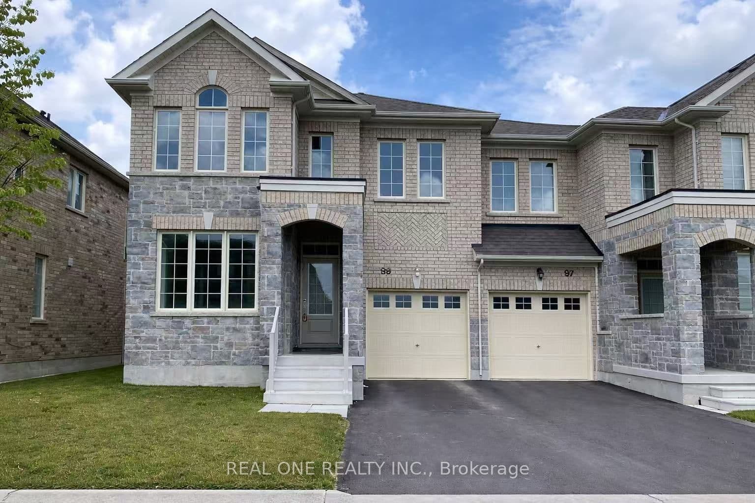 99 Kenneth Rogers Crescent photo 1