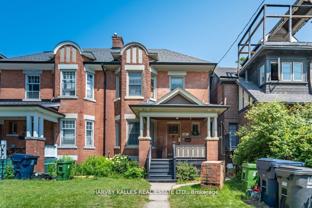 Unit Bsmt 44 Browning Avenue photo 1