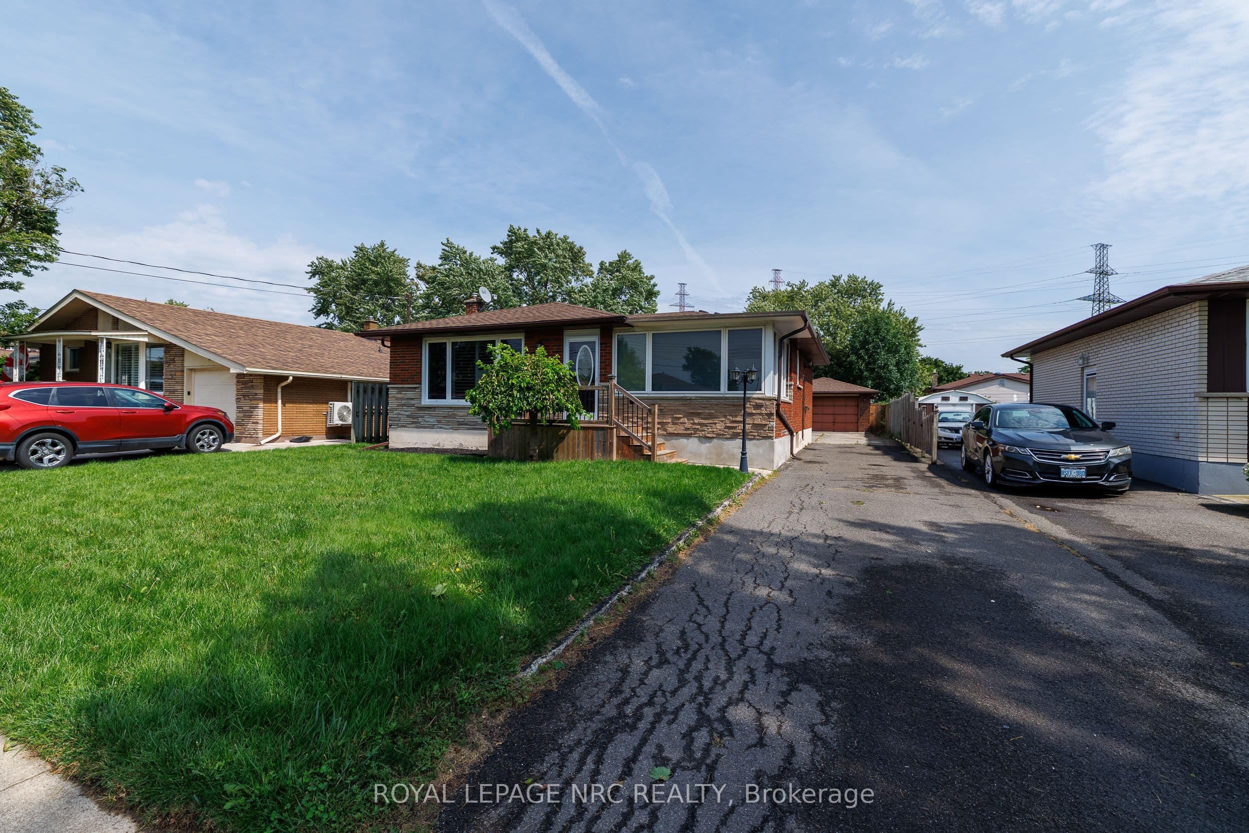 15 Memorial Park Drive photo 1