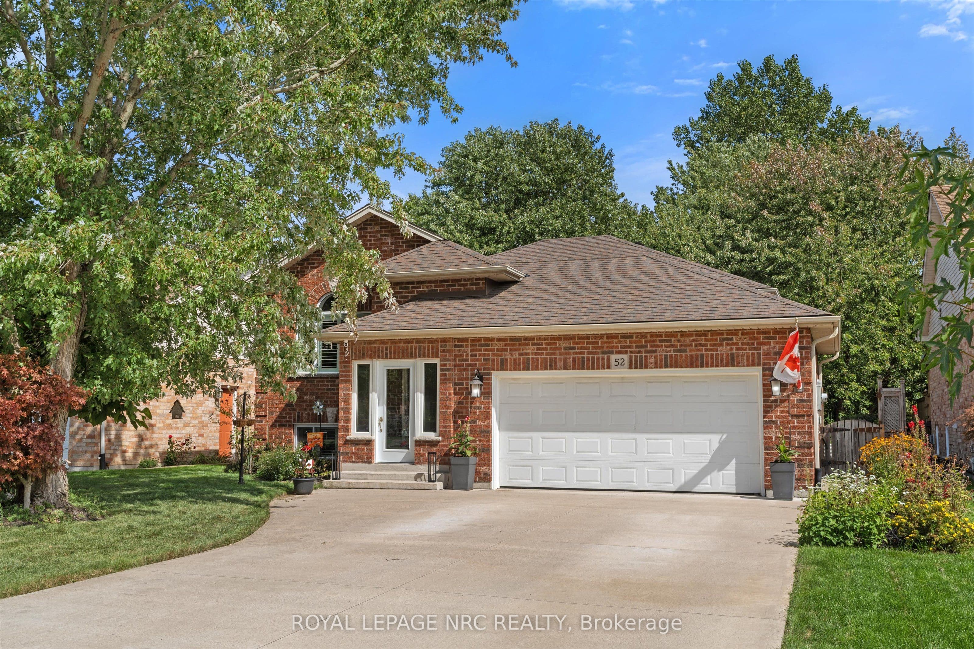 52 Thorold Ave Avenue photo 1