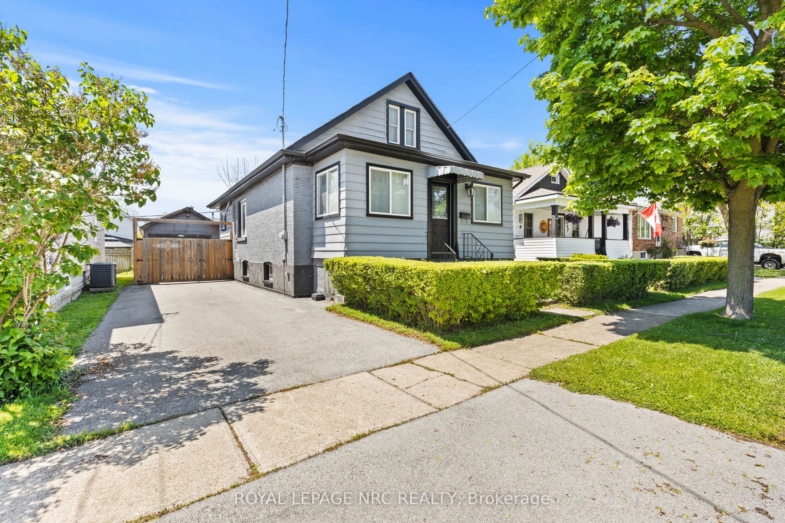 111 Morton Street photo 1