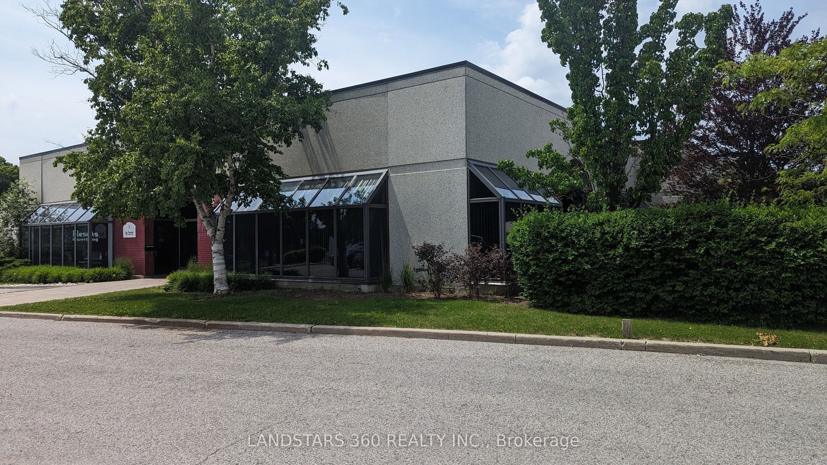 Unit 4 110 West Beaver Creek Road photo 1