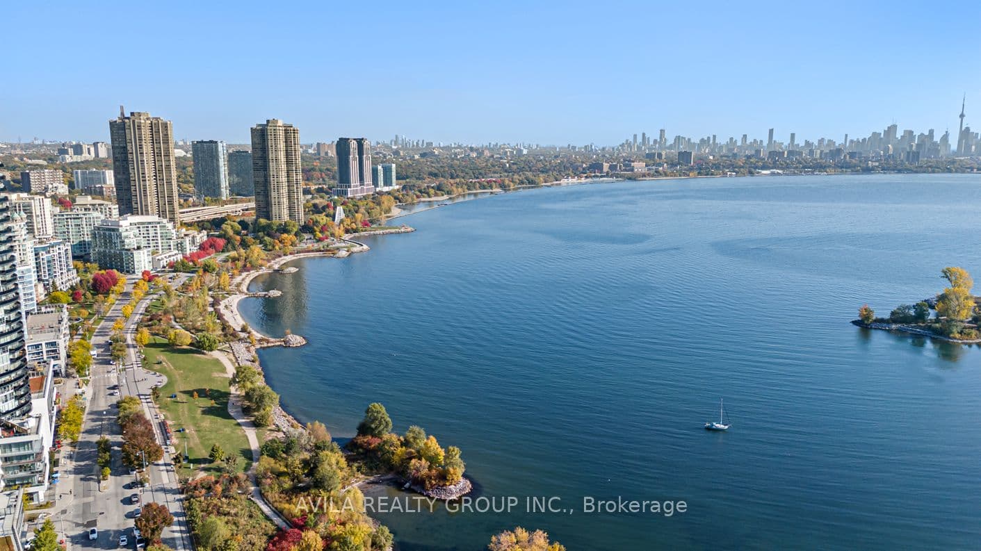 Unit 1707 33 Shore Breeze Drive photo 1