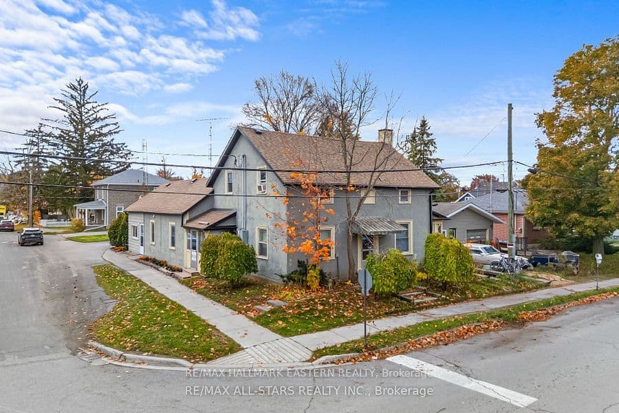 15 Albert Street photo 1