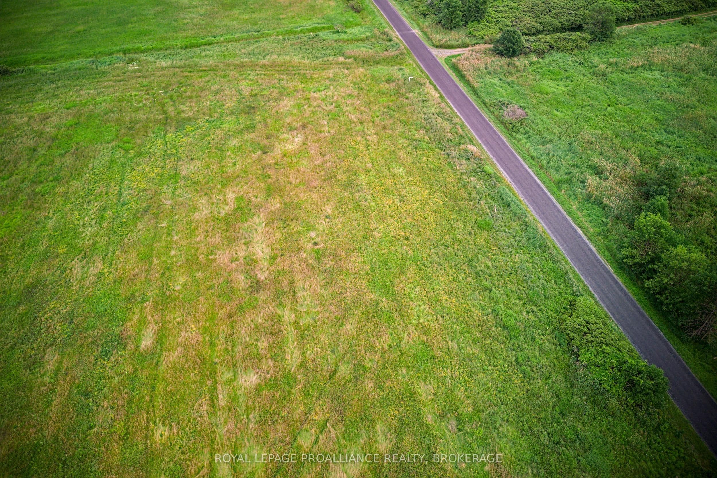 68 3rd Concession Road photo 1