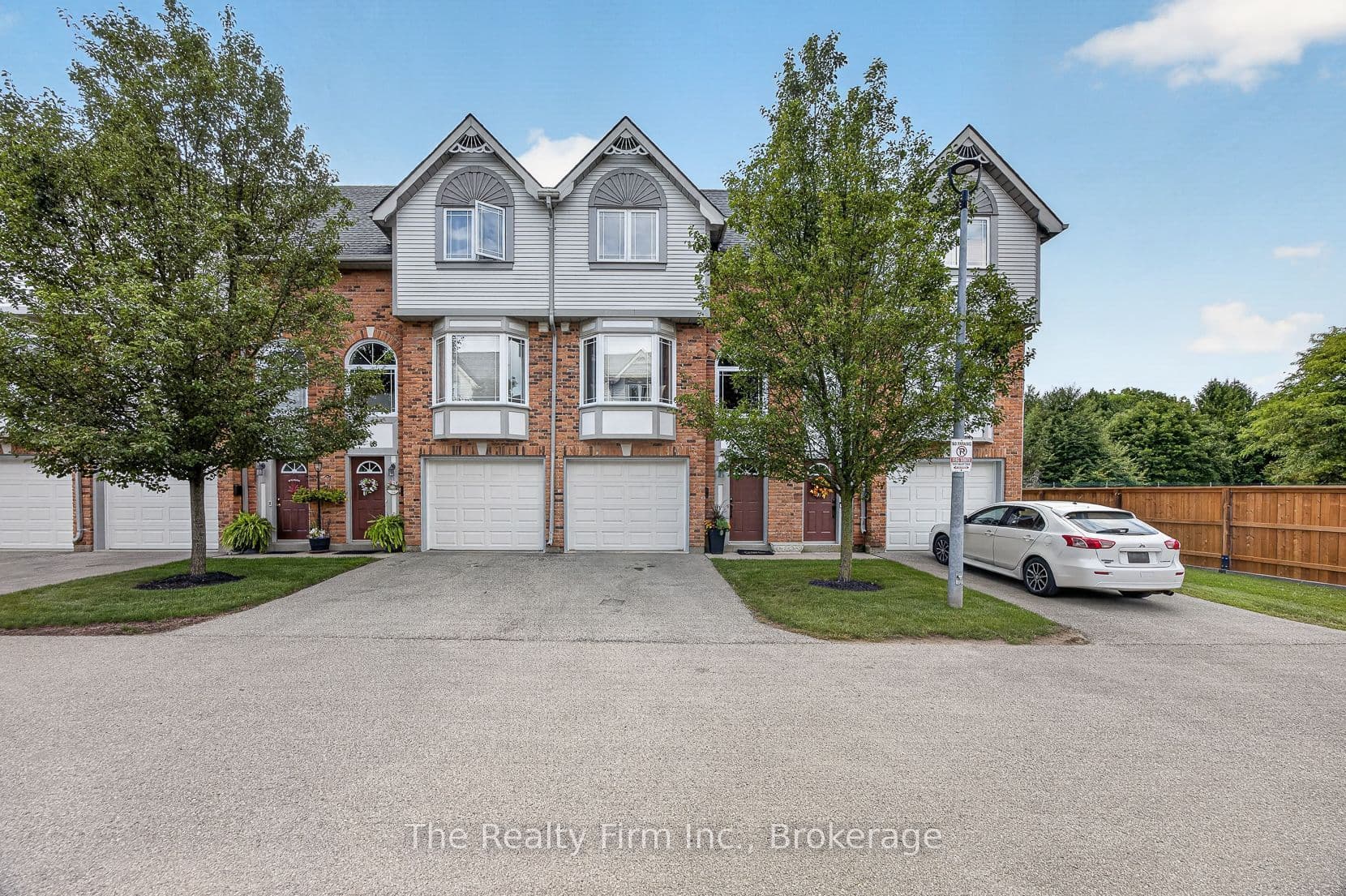 Unit 19 46 Conestoga Road photo 1