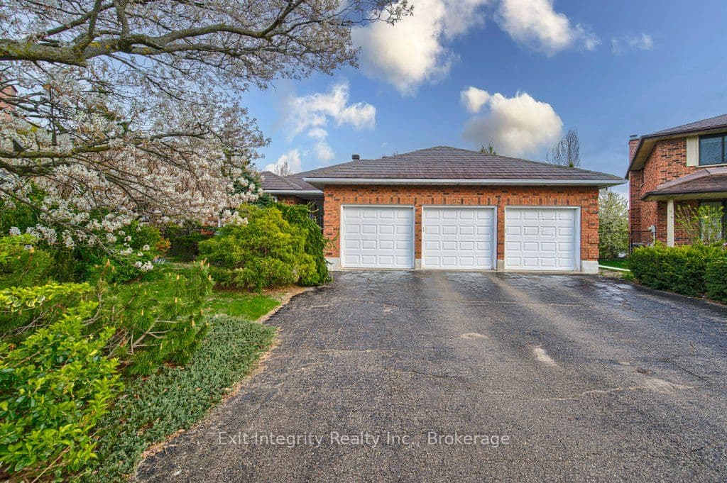 247 Rolling Acres Court photo 1