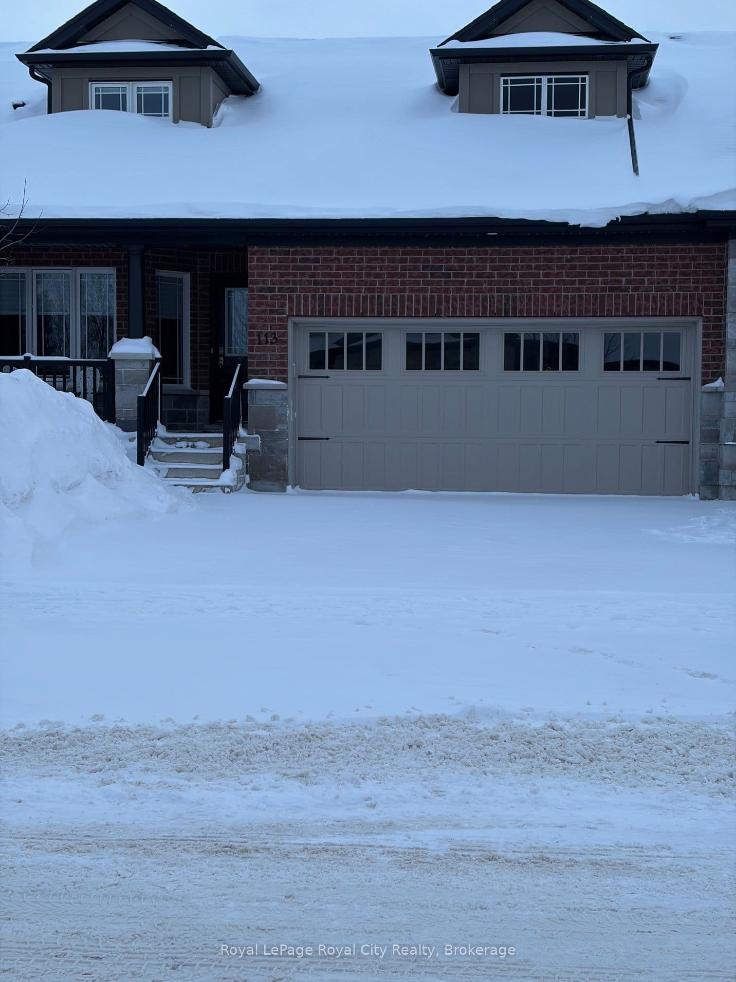 113 ABERDEEN Street photo 1