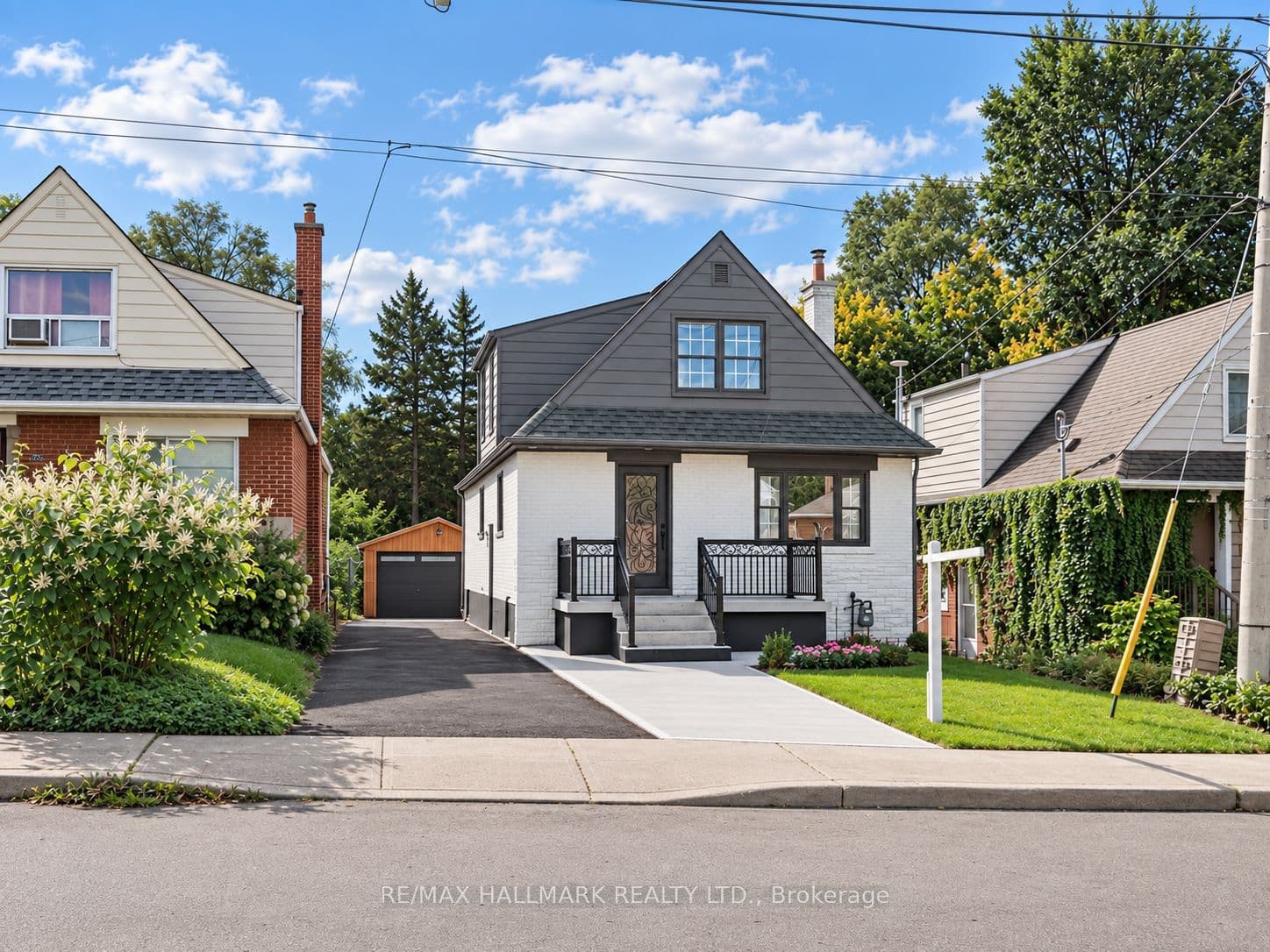 109 Glencrest Boulevard photo 1